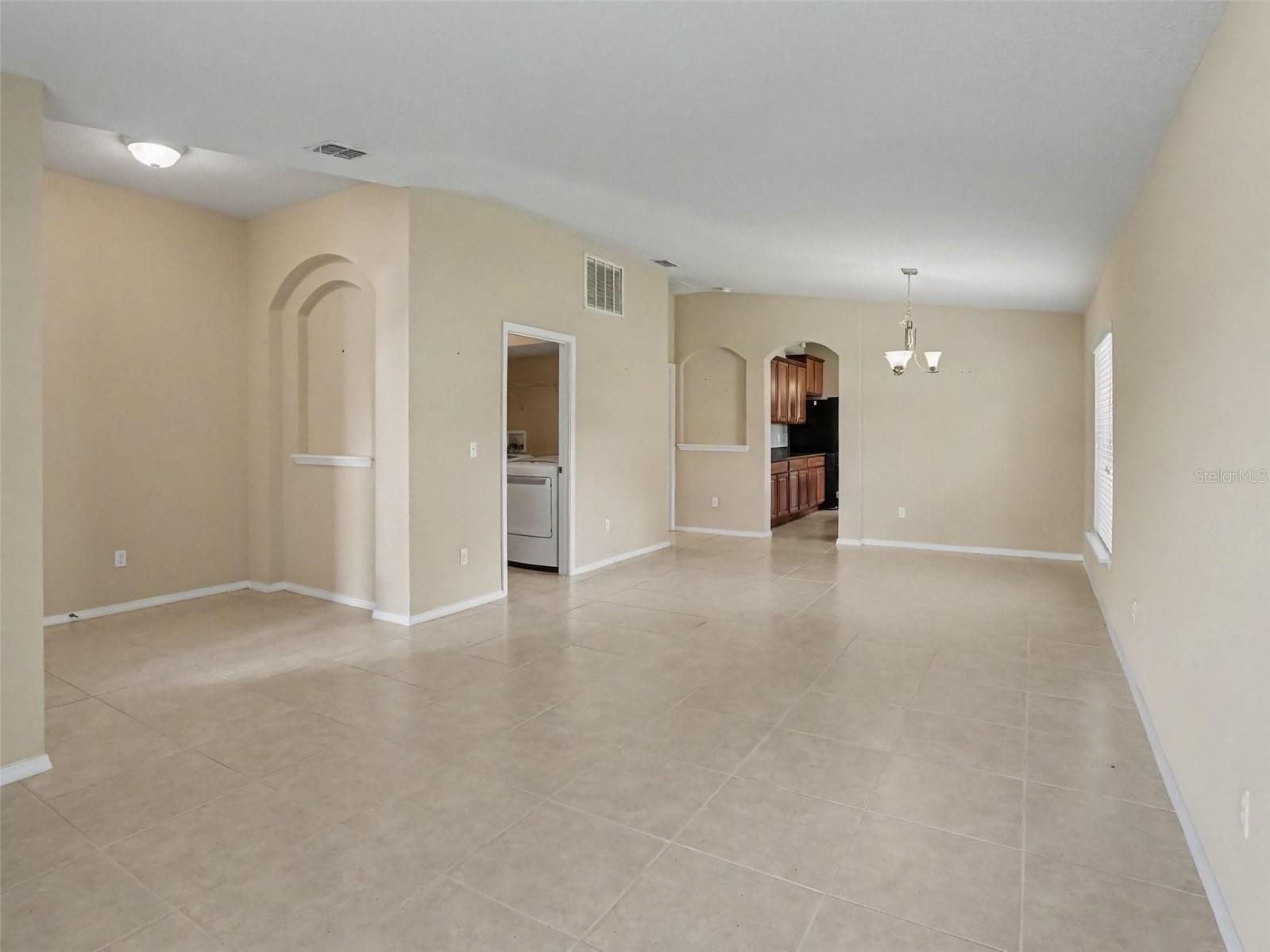 3067 Santa Marcos Dr Property Photo 6
