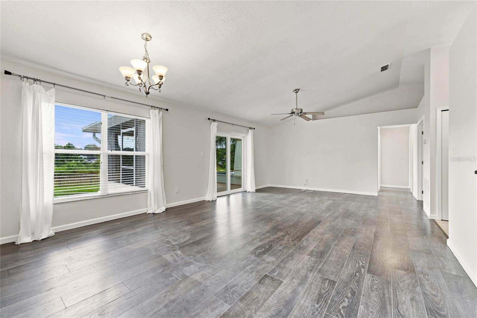 10617 Lake Ralph Dr Property Photo 23