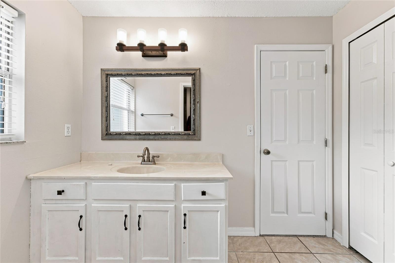 10617 Lake Ralph Dr Property Photo 33