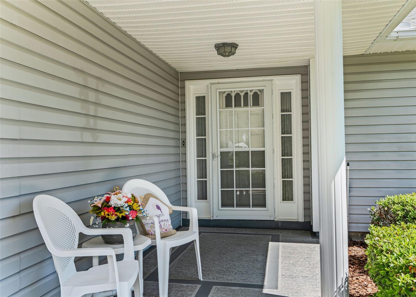 1032 Scotch Pine Ct Property Photo 4