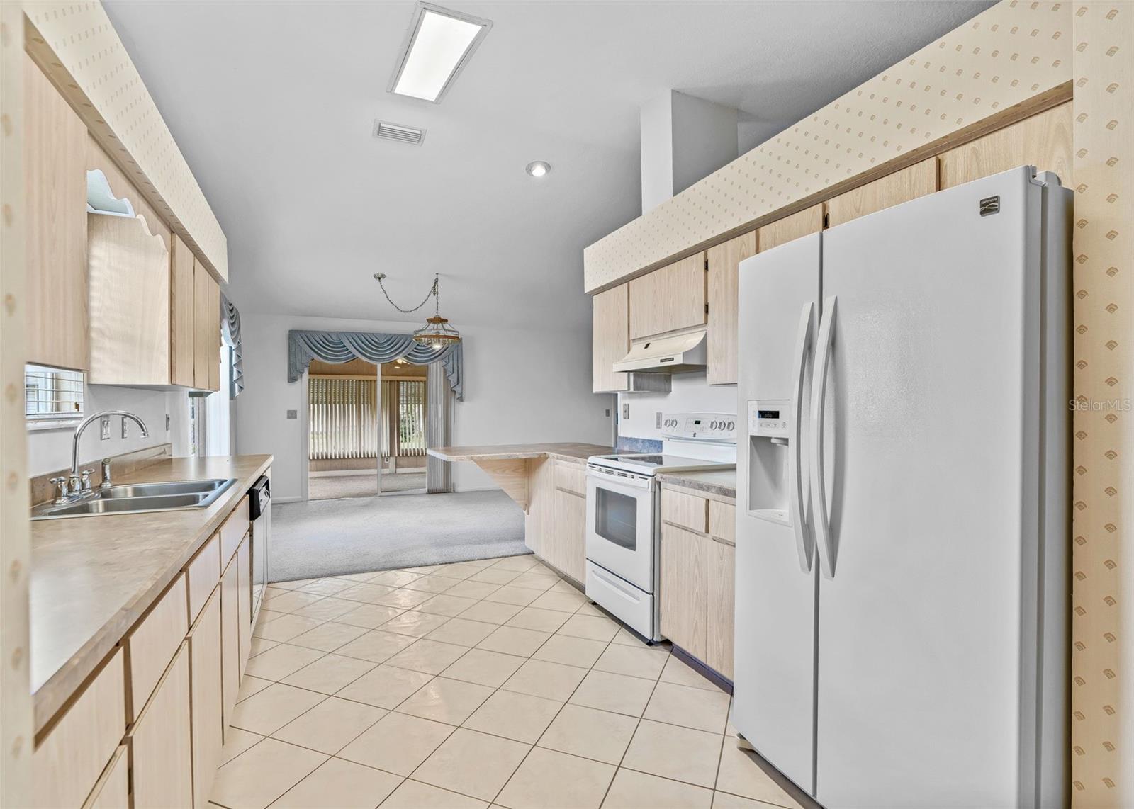 1032 Scotch Pine Ct Property Photo 16