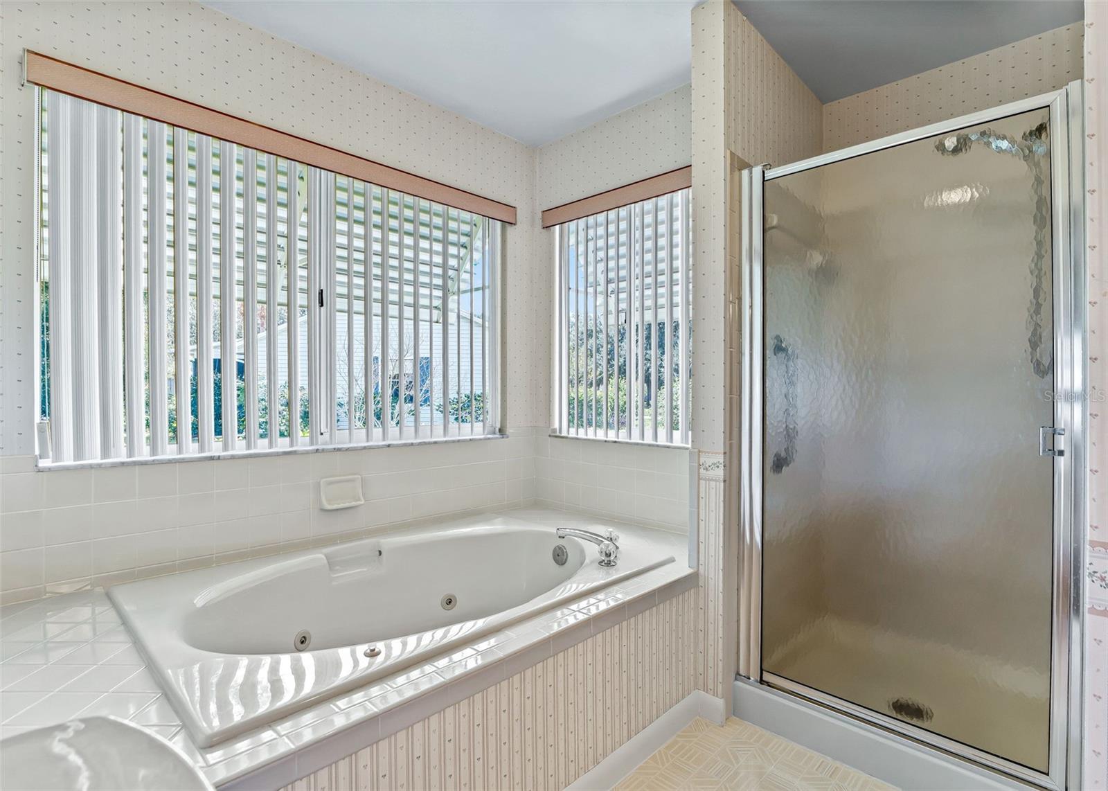 1032 Scotch Pine Ct Property Photo 27