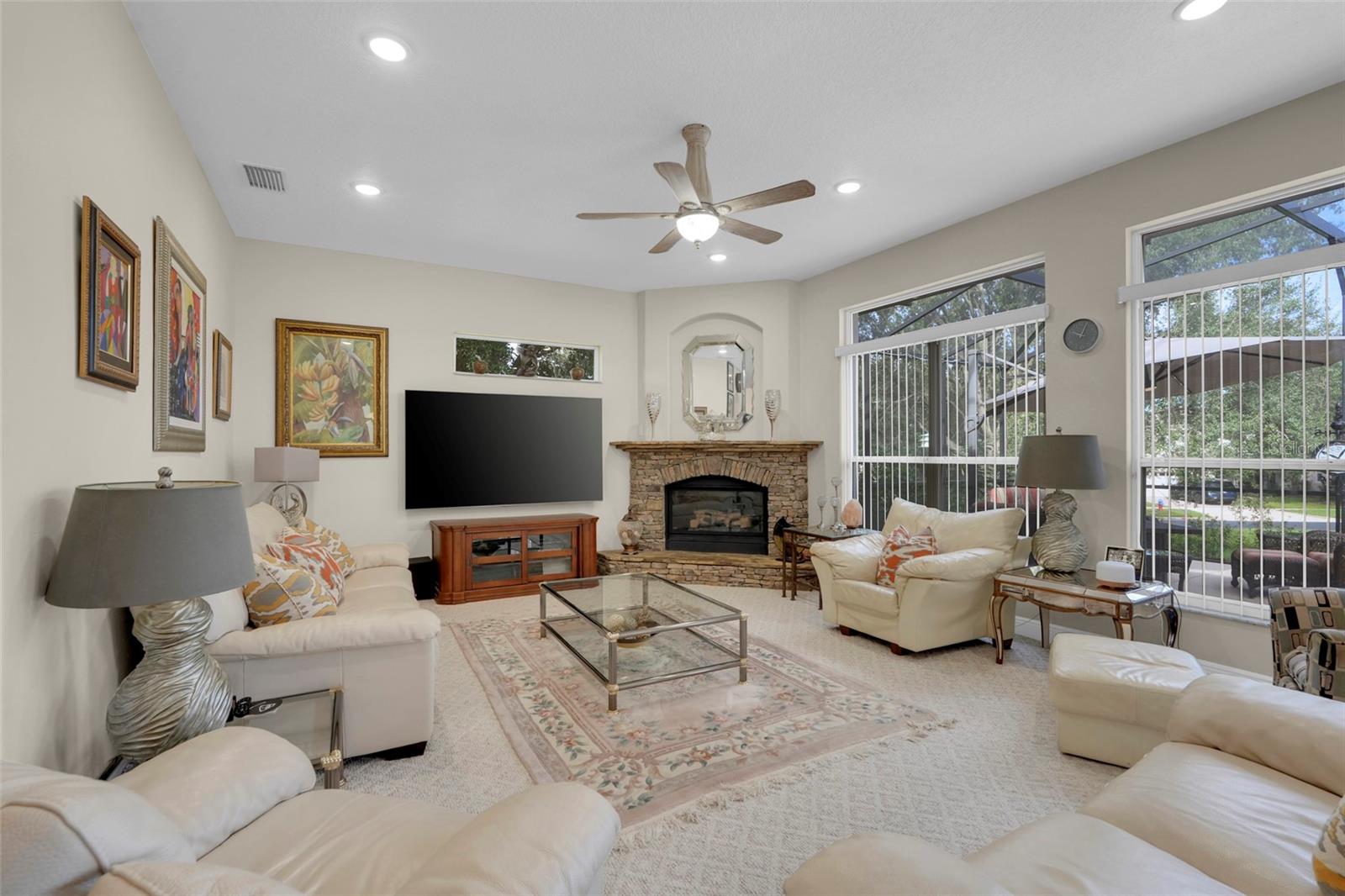 1562 Kennesaw Dr Property Photo 14
