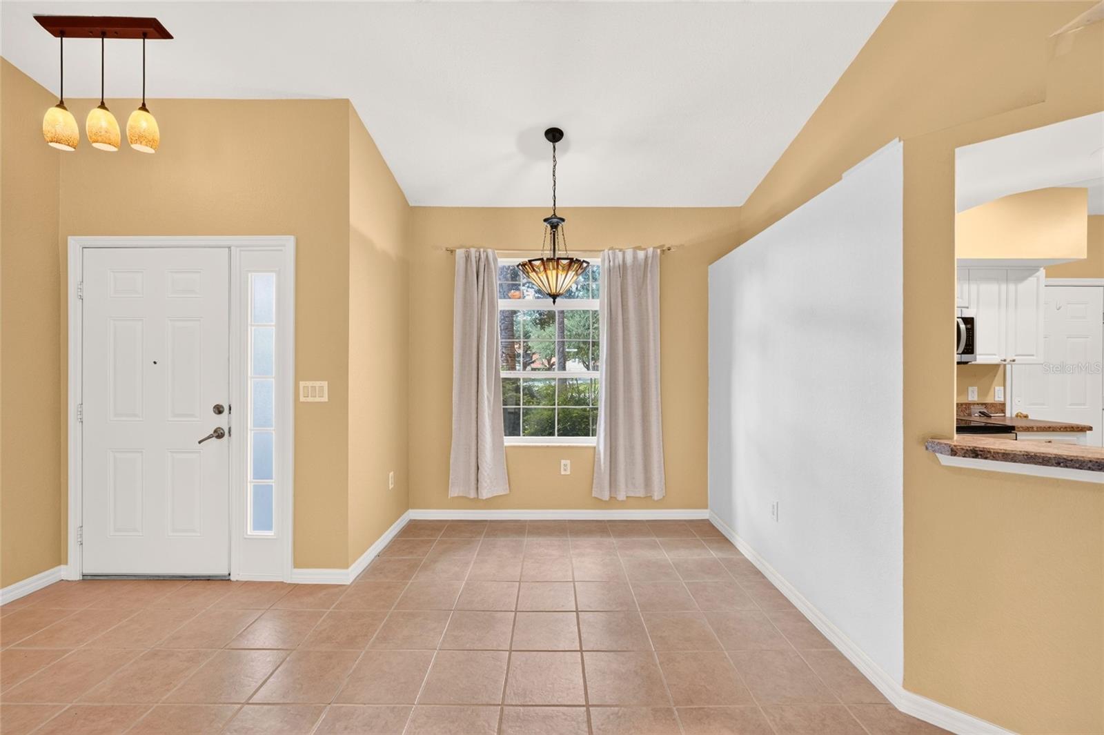 5310 Bowline Ct #1 Property Photo 4