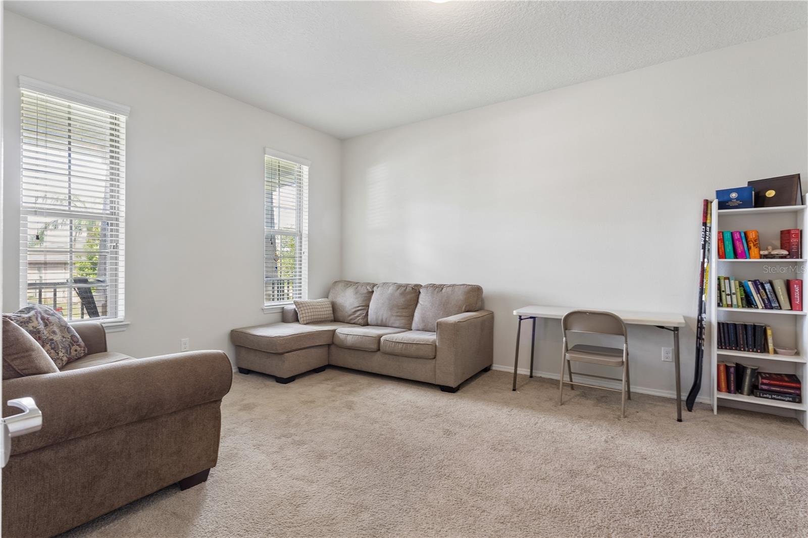30022 Donnington Loop Property Photo 8
