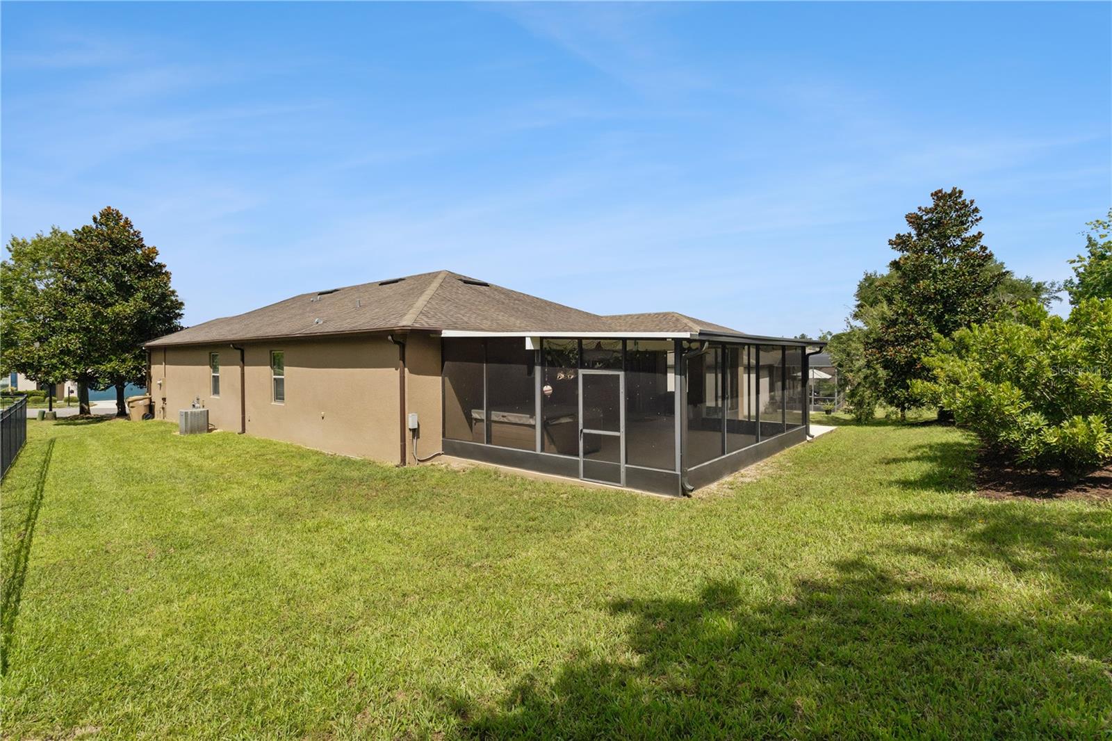 30022 Donnington Loop Property Photo 27