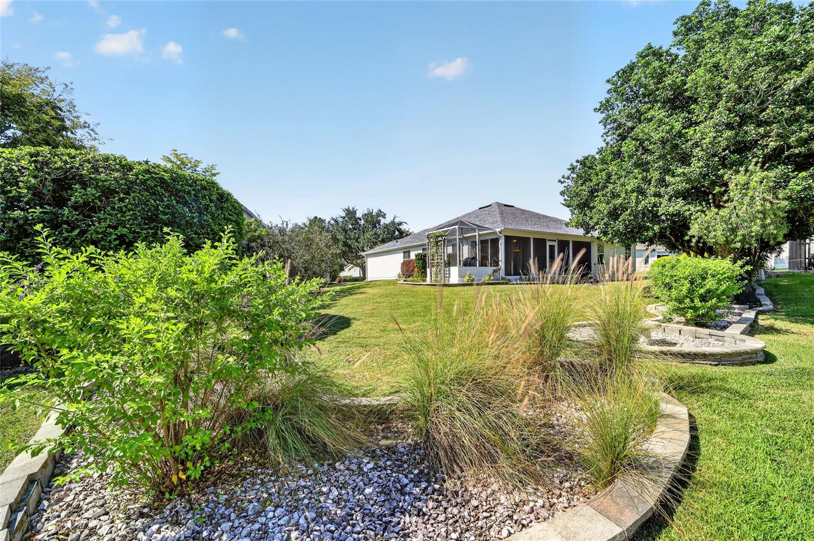 2749 Banyan Pl Property Photo 22