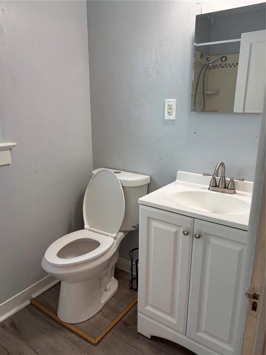 19 W Pendleton Ave Property Photo 9