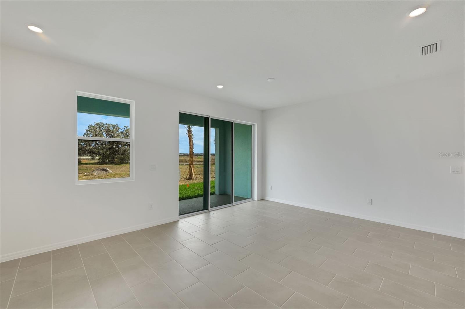 31795 Kestrel Calling Dr Property Photo 11