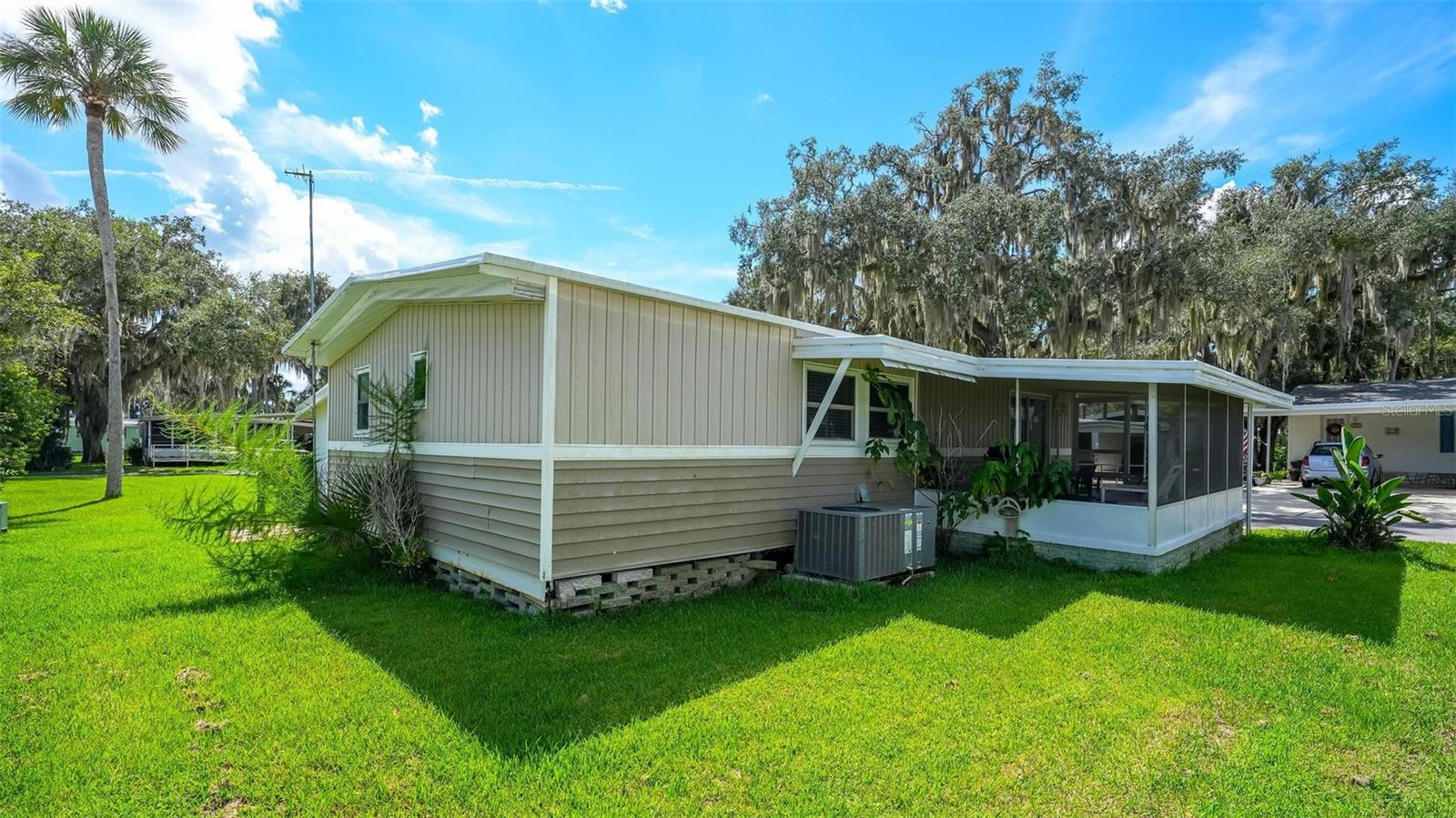 162 Woodmere Dr #a Property Photo 40