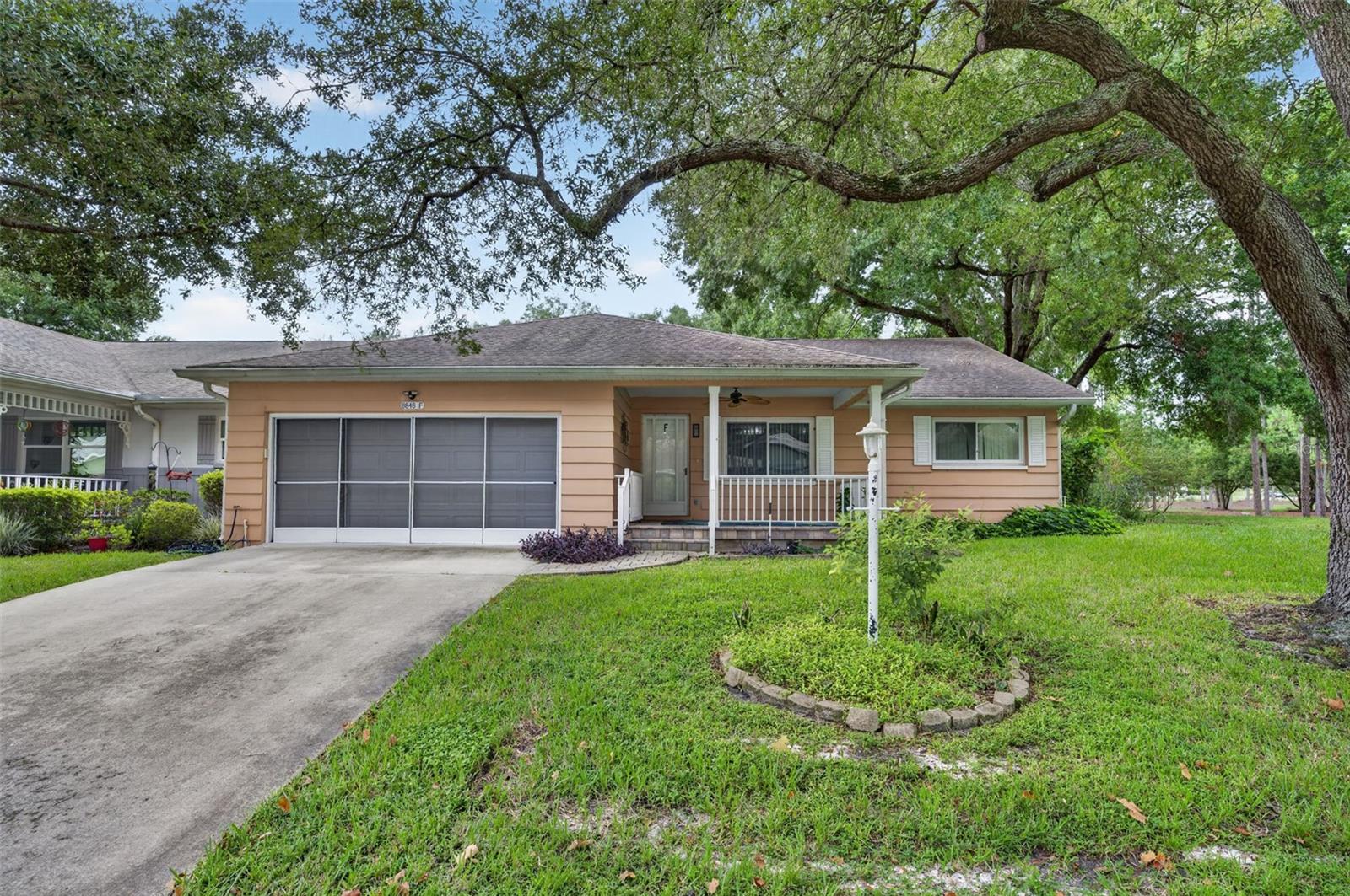 8848 Sw 96th Ln #f Property Photo 1