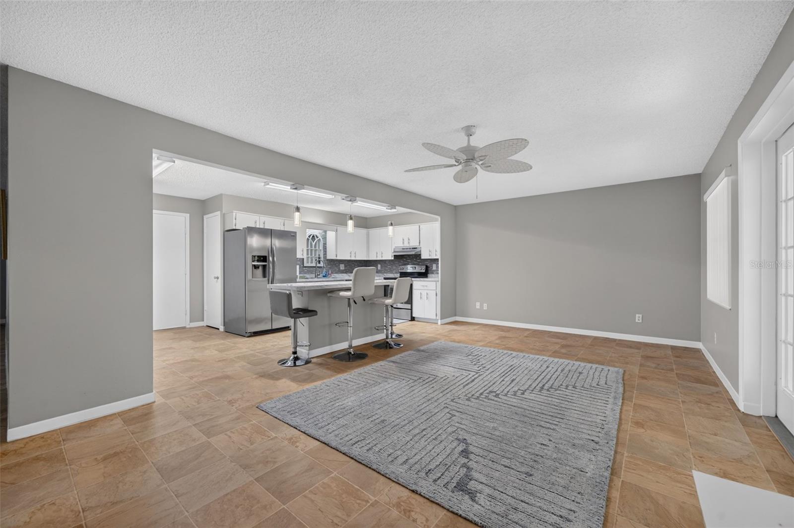 8848 Sw 96th Ln #f Property Photo 11