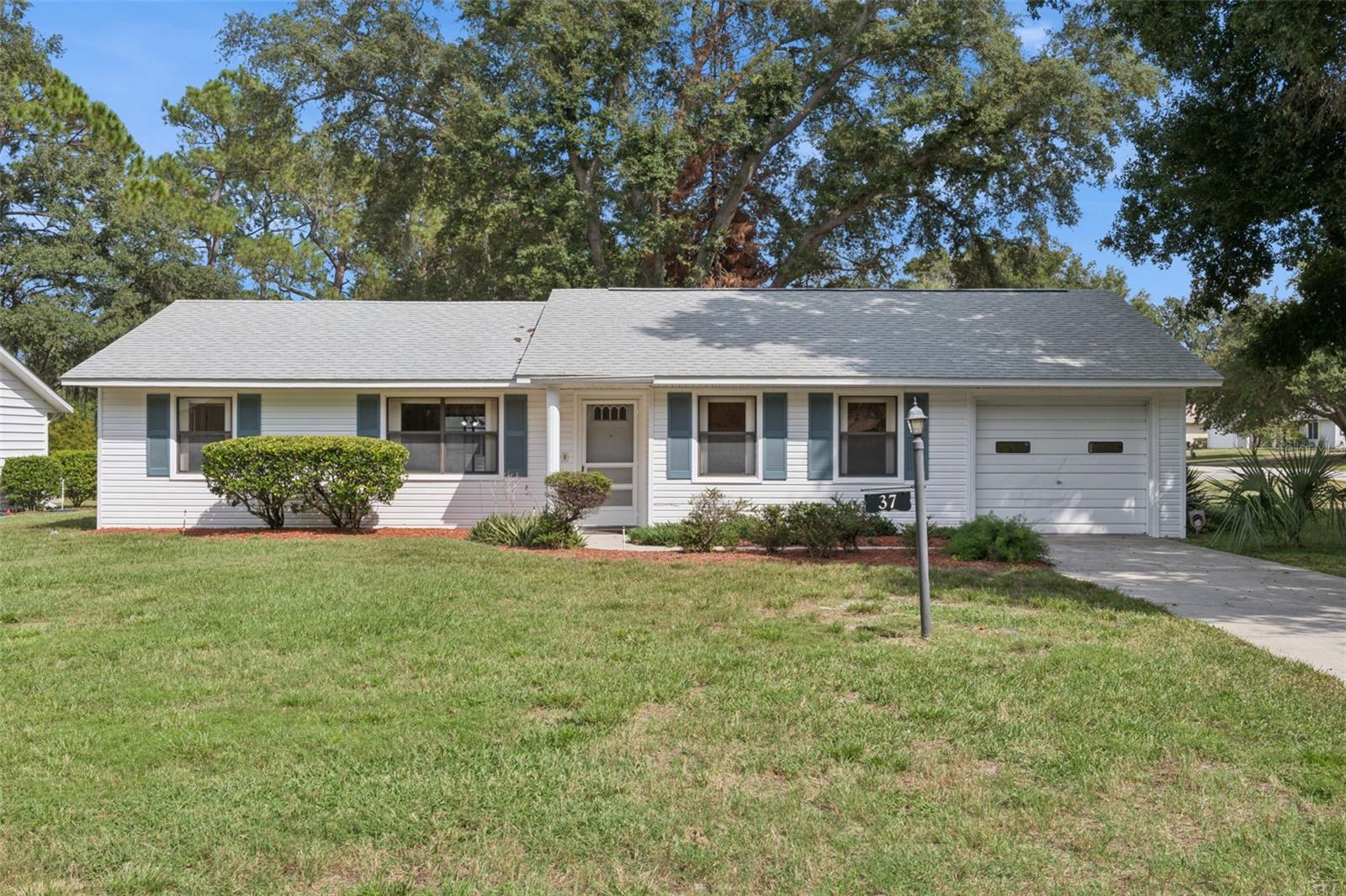37 Gordon Ct Property Photo 2