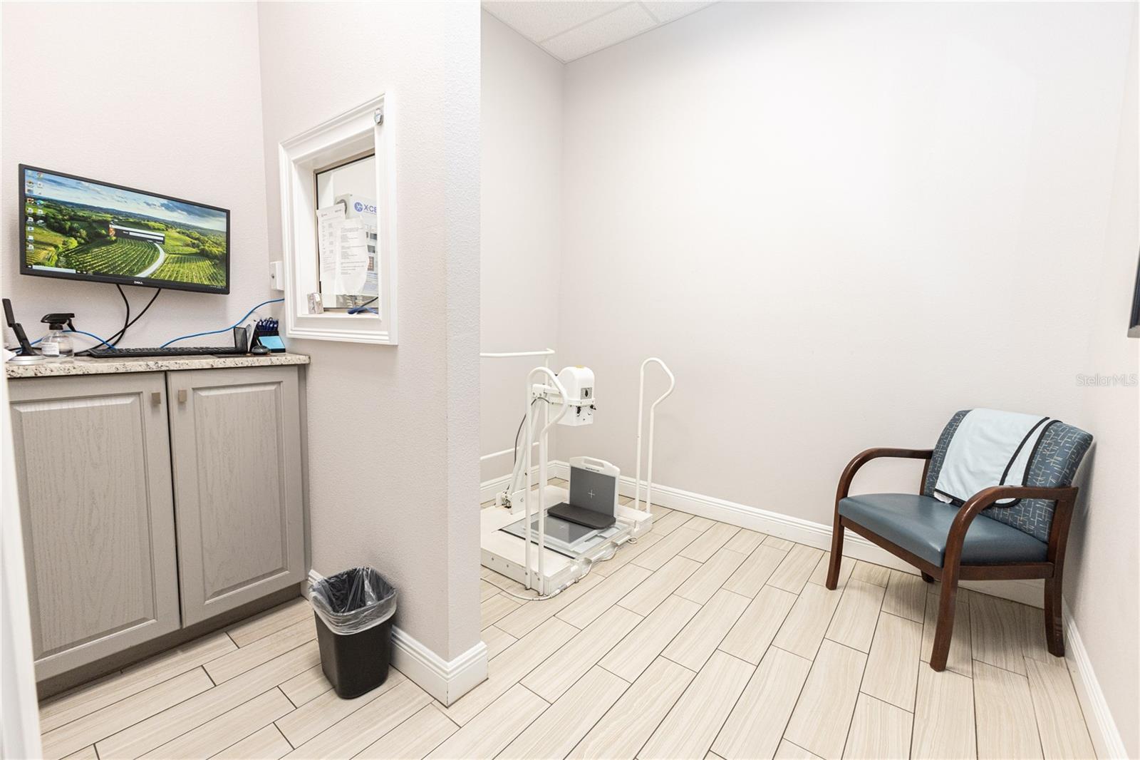 340 Heald Way #100 Property Photo 28