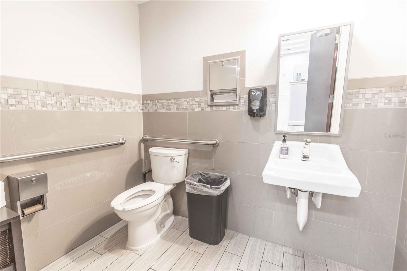 340 Heald Way #100 Property Photo 50