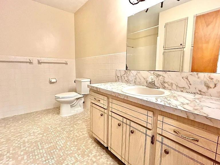 530-532 Park Ave Property Photo 8