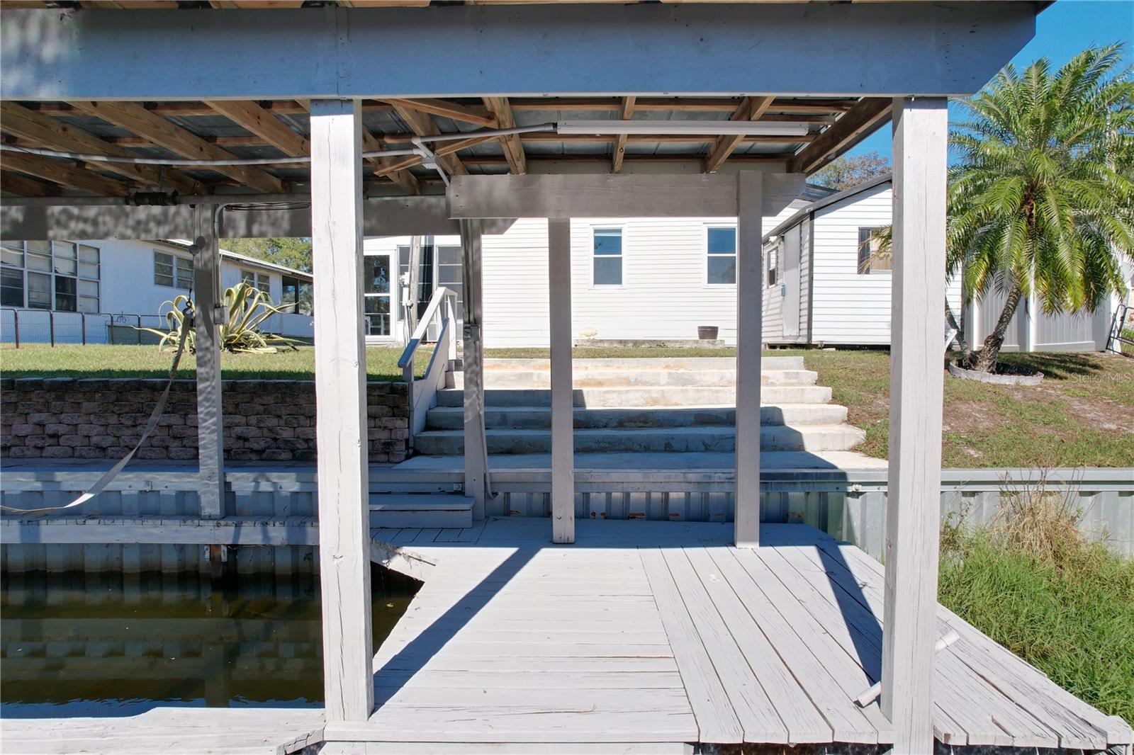 13426 Palm Dr Property Photo 45