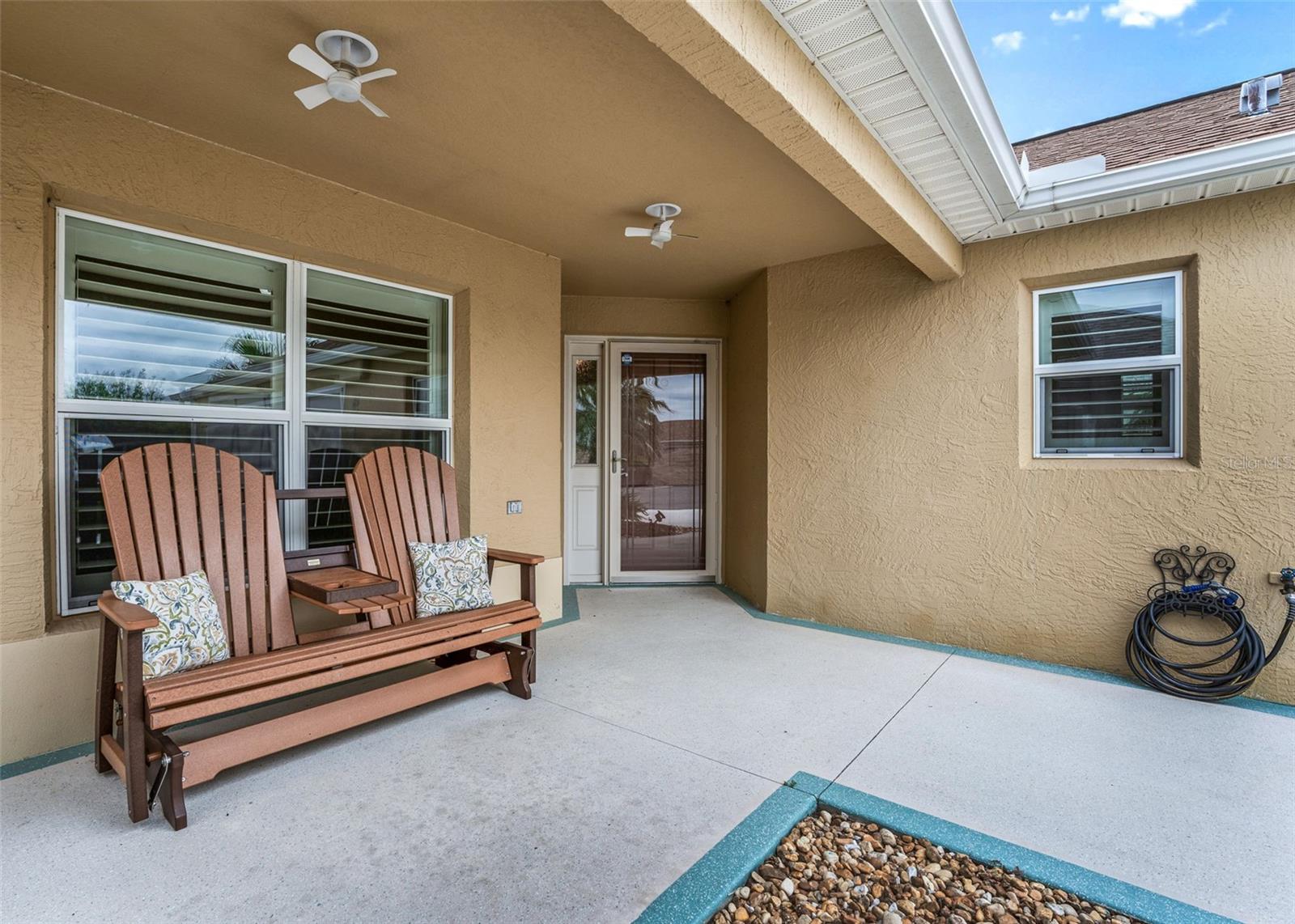 3477 Melbourne Ln Property Photo 2