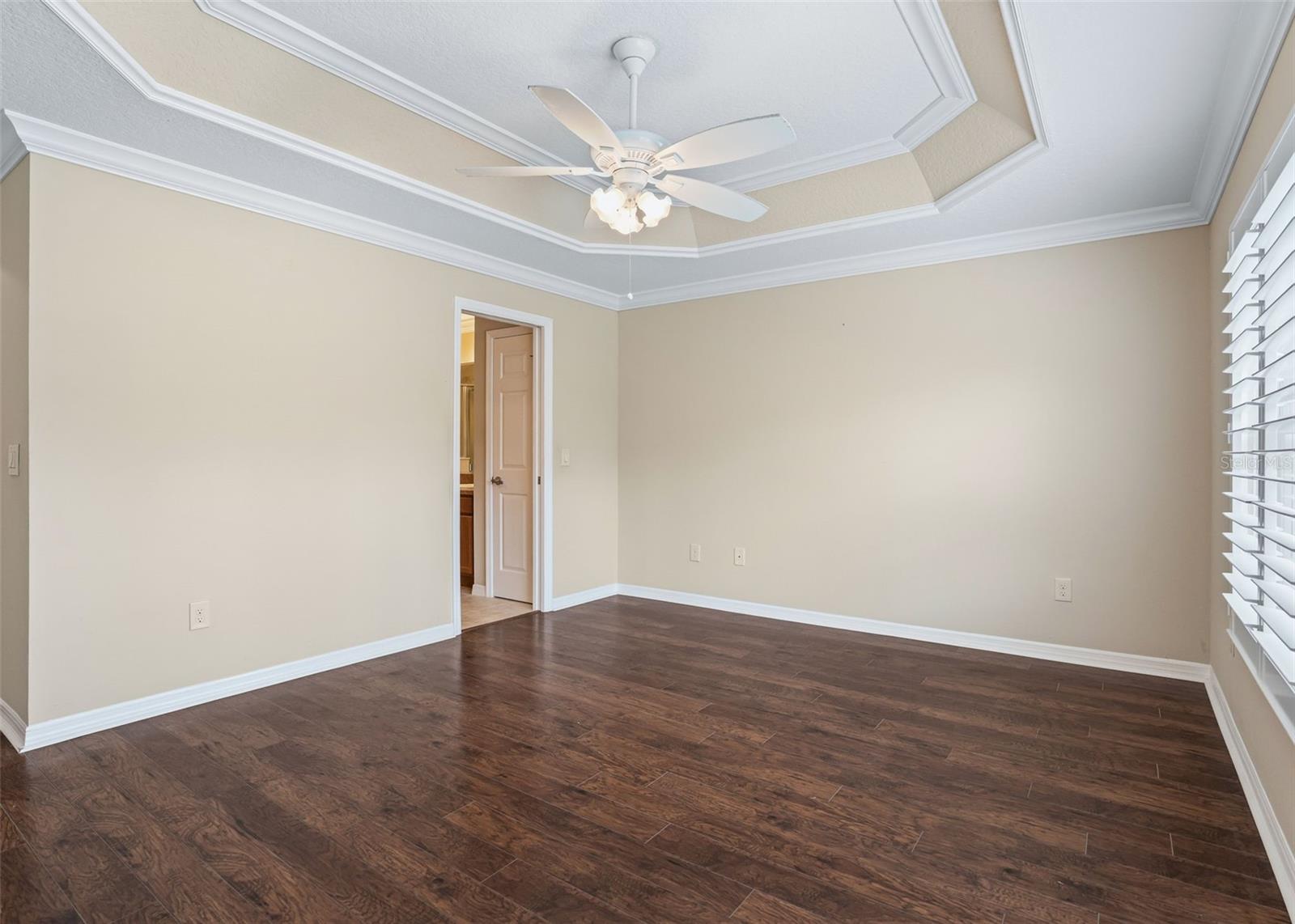 3477 Melbourne Ln Property Photo 10