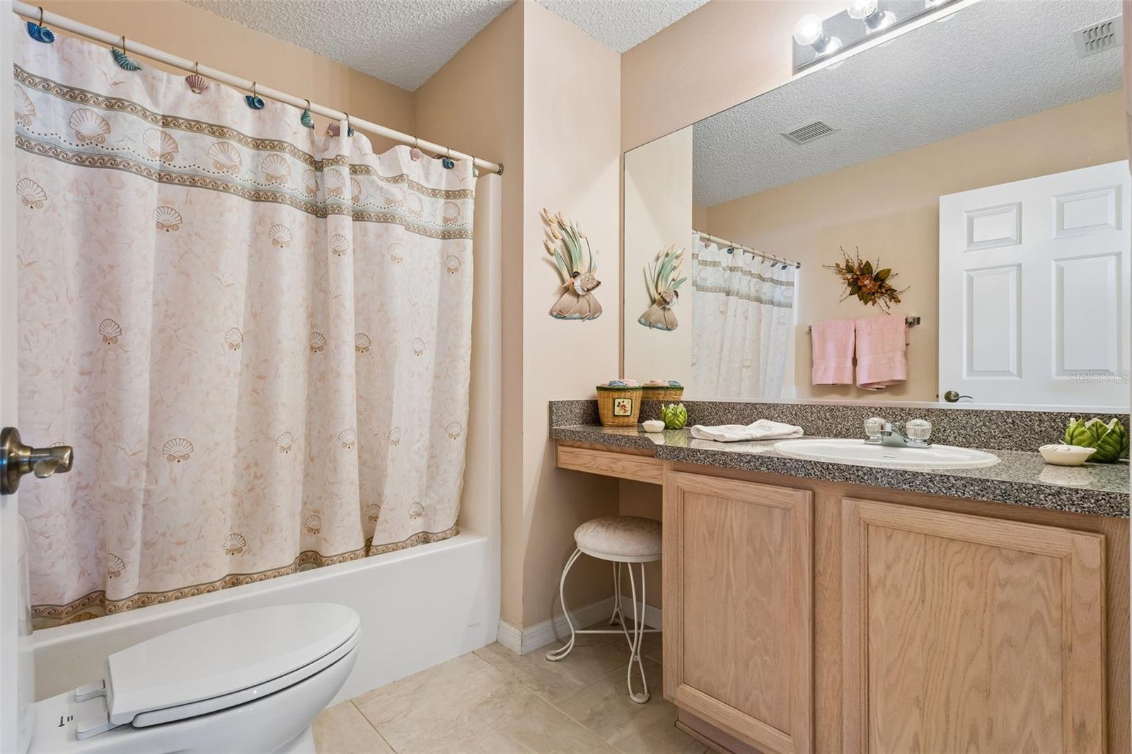 1319 Carvello Dr Property Photo 12