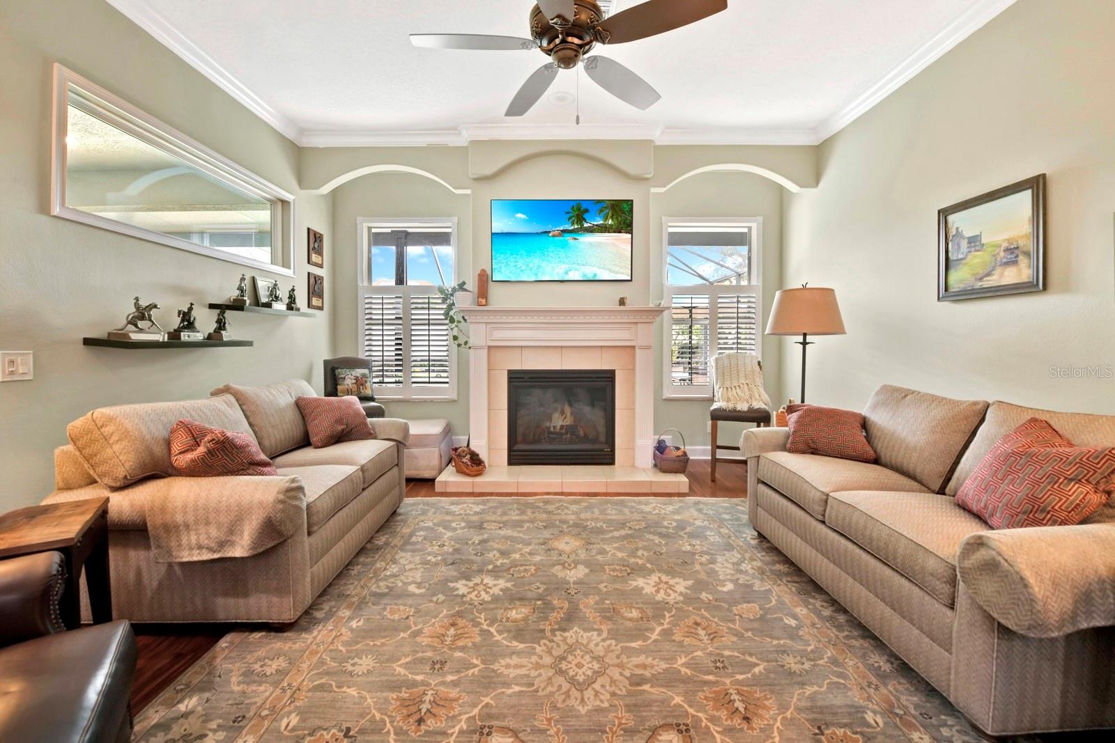 2031 Capri Ln Property Photo 15
