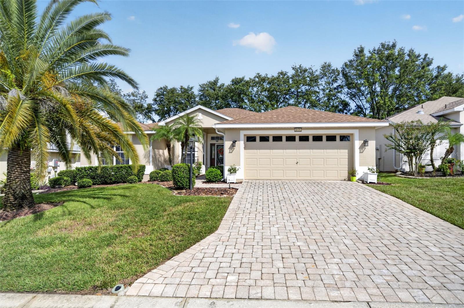 5171 Indian Ocean Loop Property Photo 3