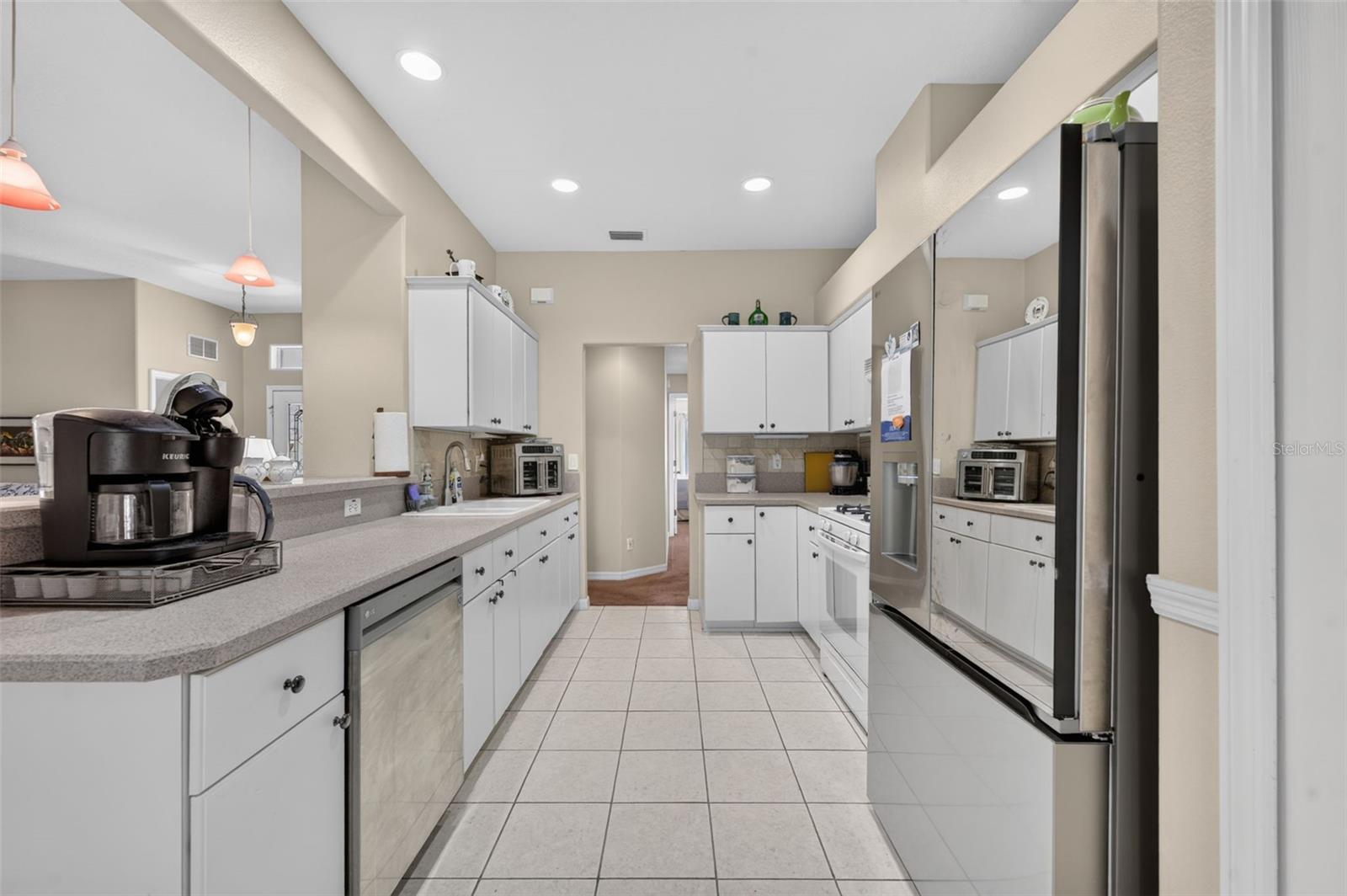 5171 Indian Ocean Loop Property Photo 13
