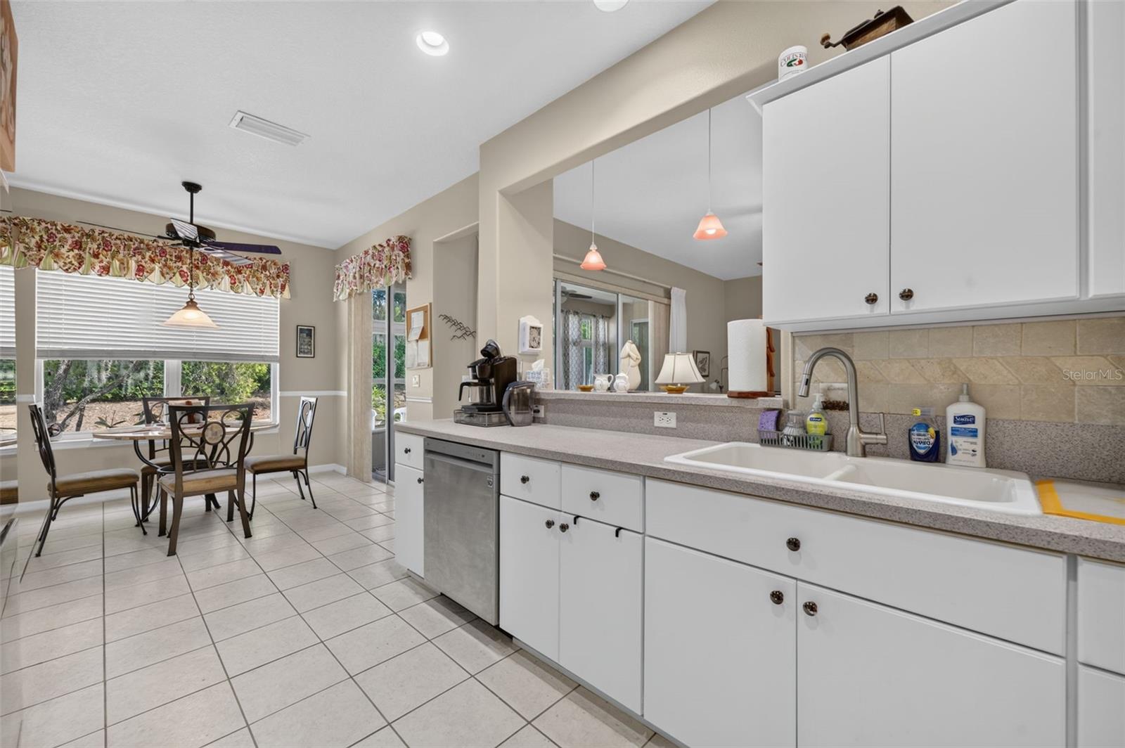 5171 Indian Ocean Loop Property Photo 17