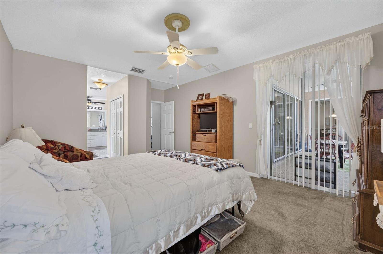 5171 Indian Ocean Loop Property Photo 23