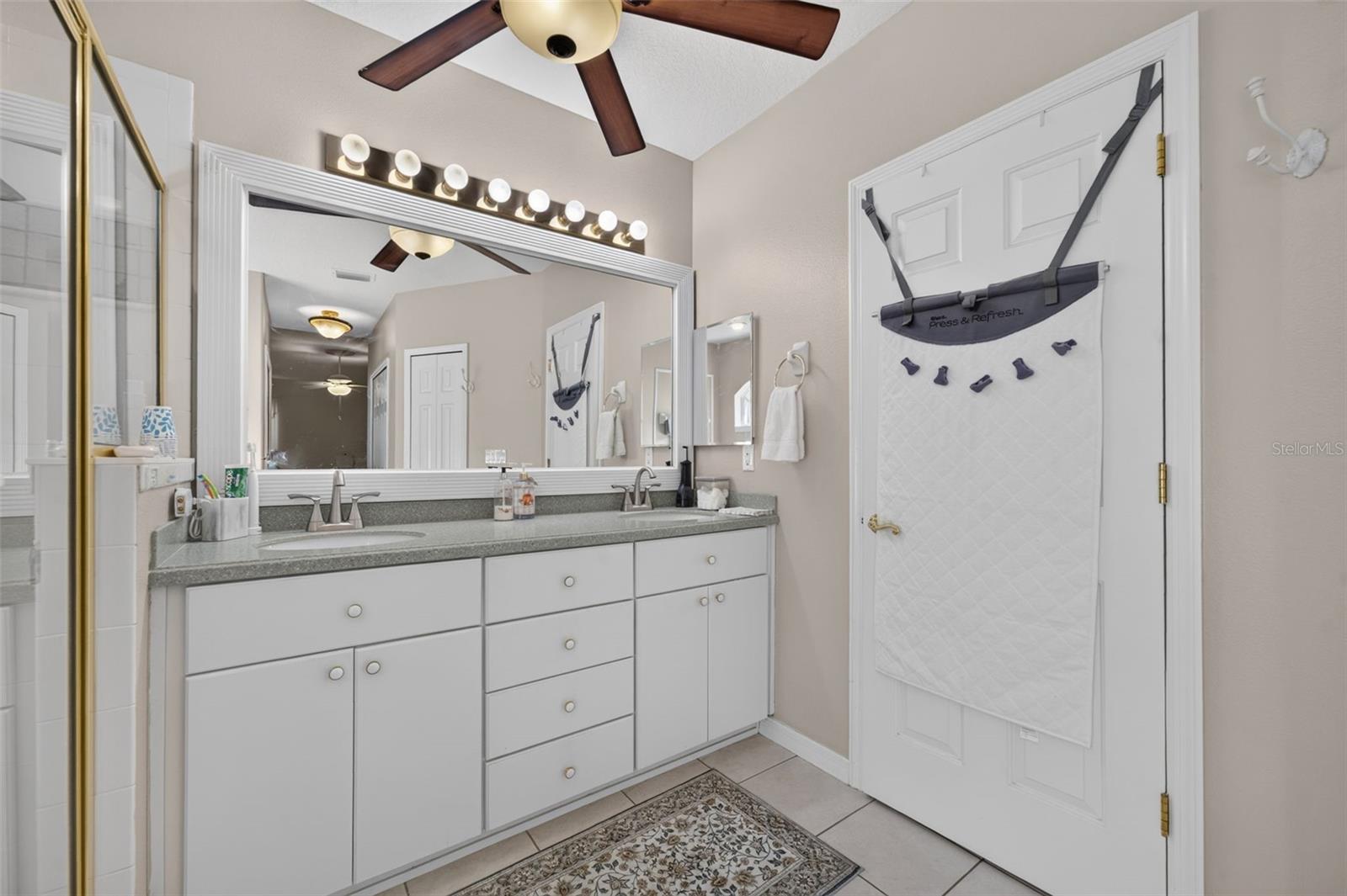 5171 Indian Ocean Loop Property Photo 25