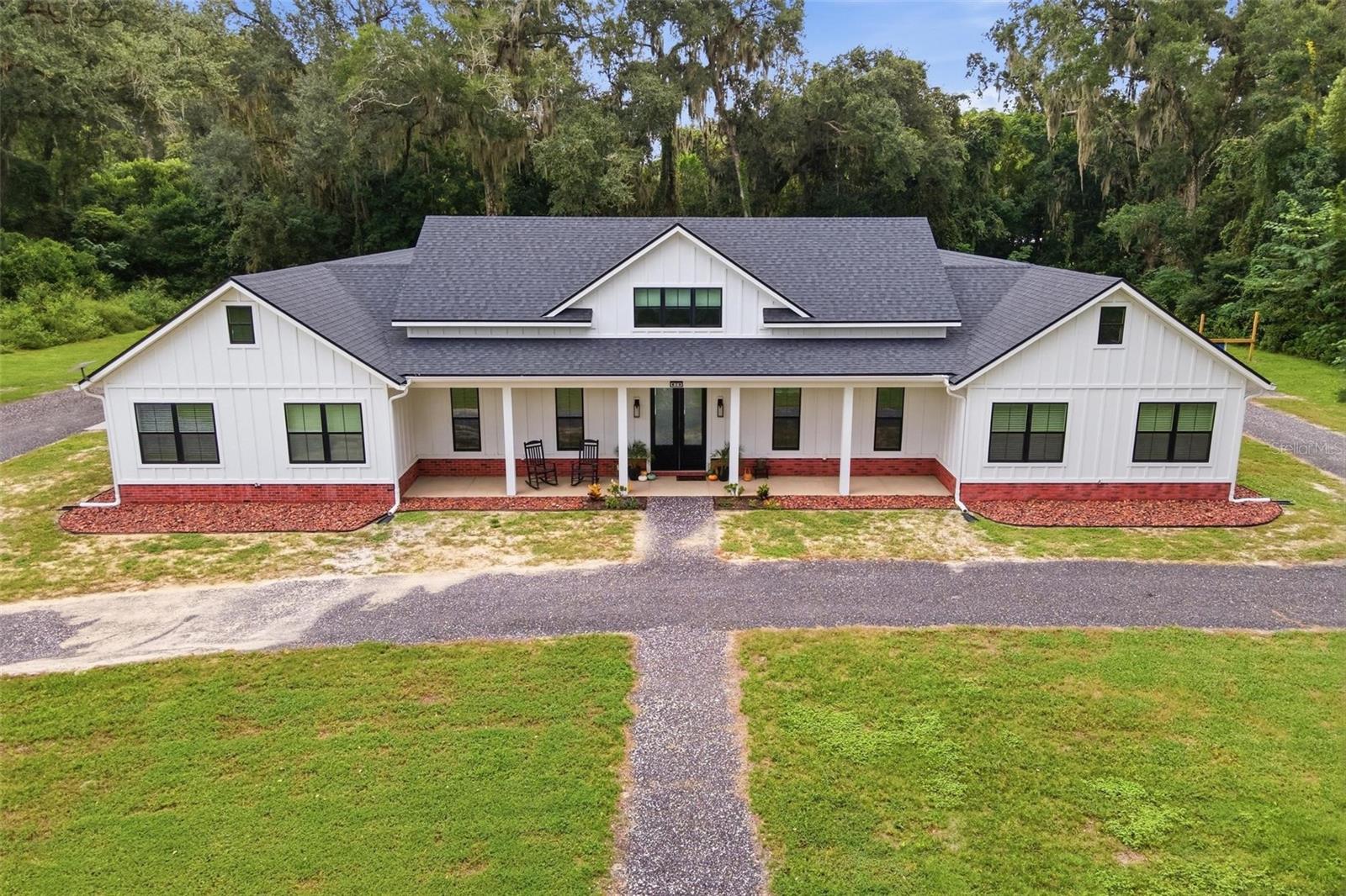 879 County Road 539 Property Photo 2