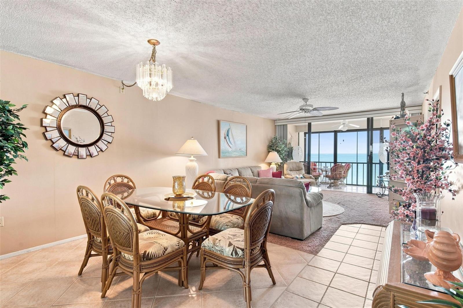 15462 Gulf Blvd #604 Property Photo 7