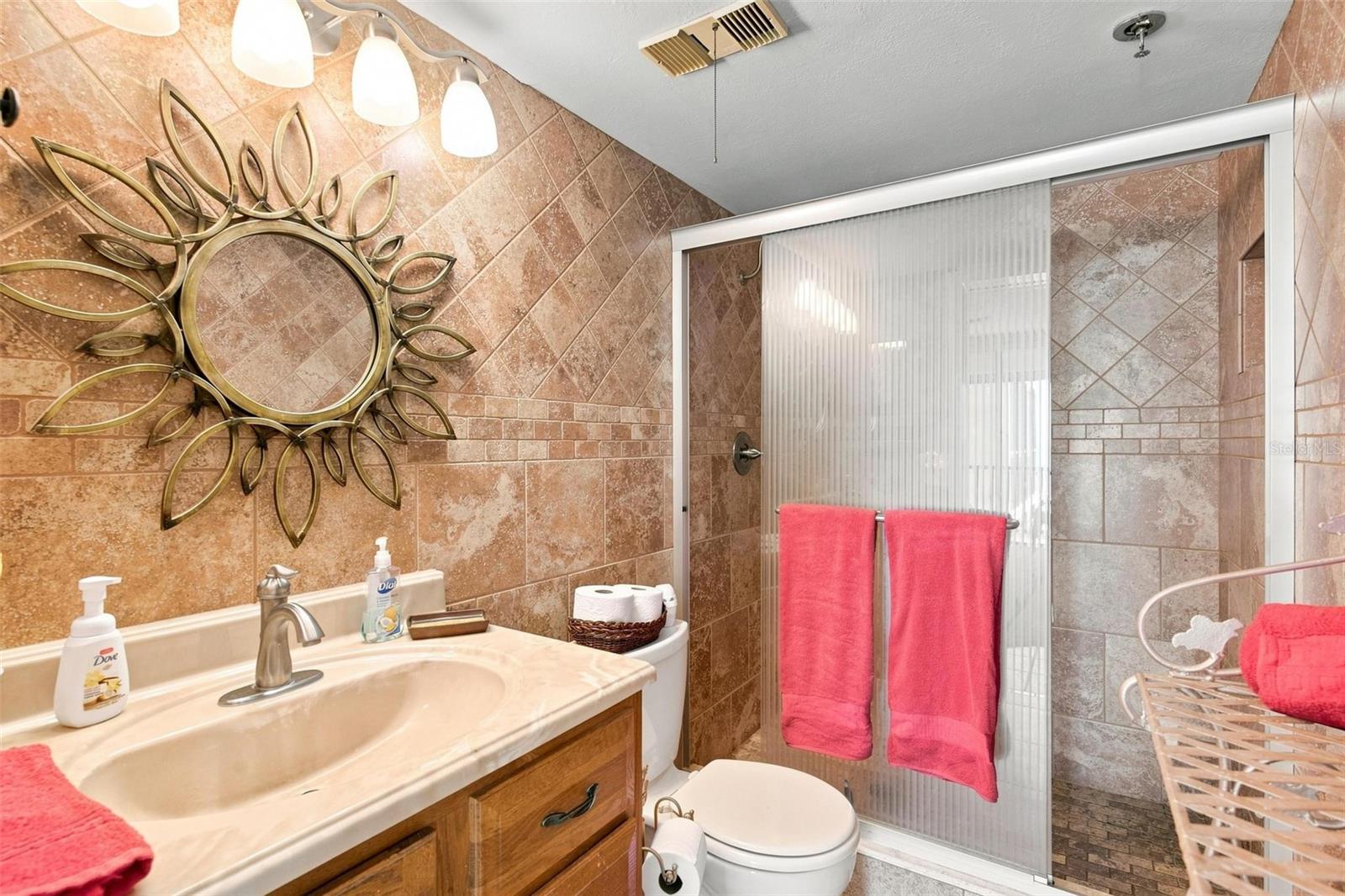 15462 Gulf Blvd #604 Property Photo 17