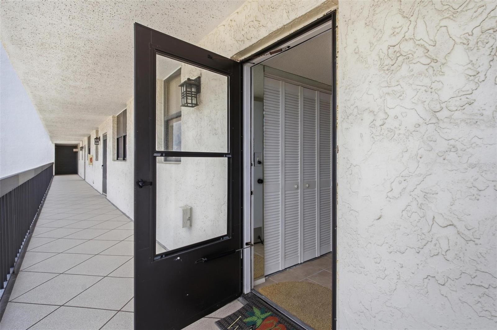 15462 Gulf Blvd #604 Property Photo 33
