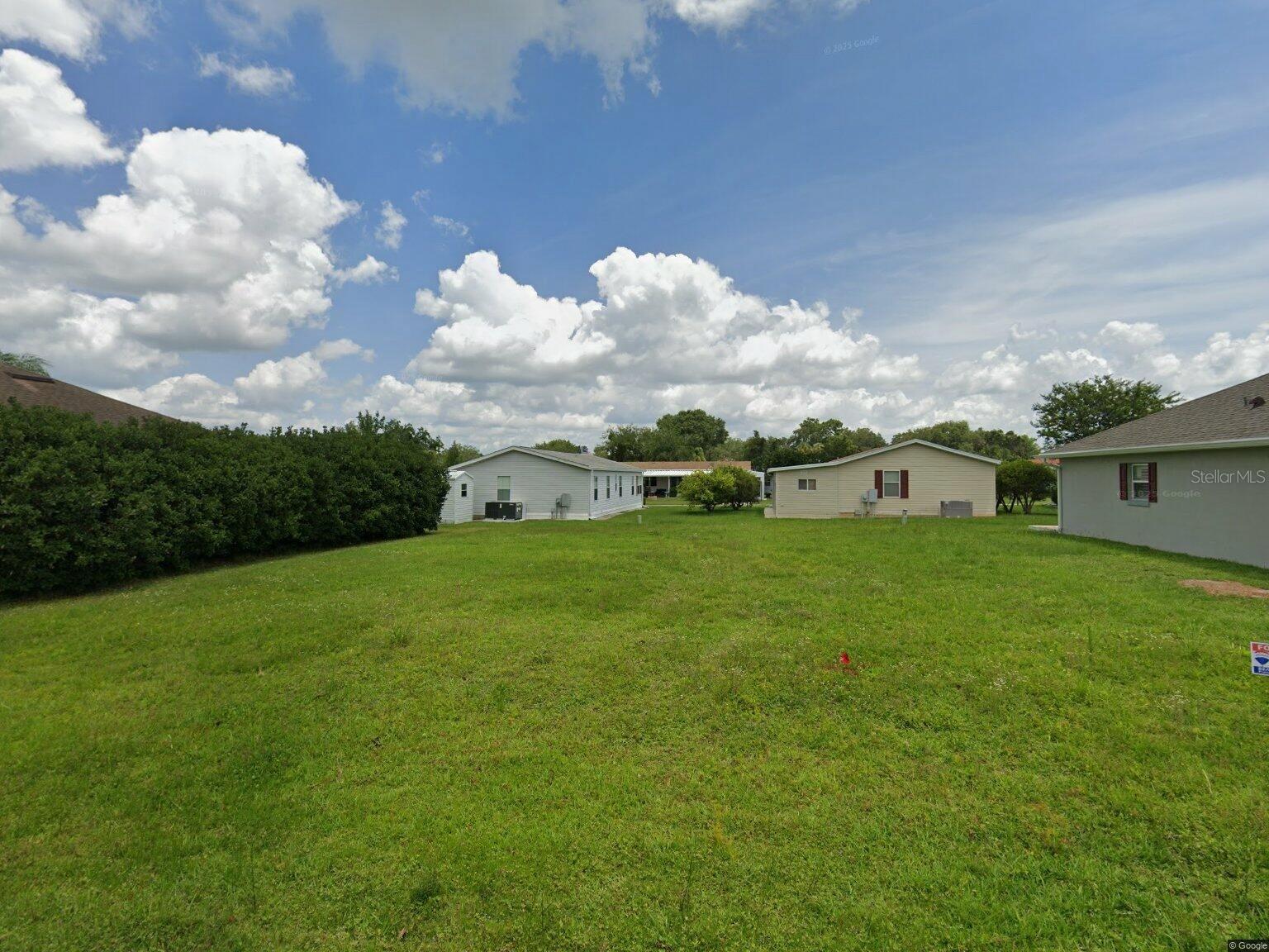 5198 Oxford Ct Property Photo 1