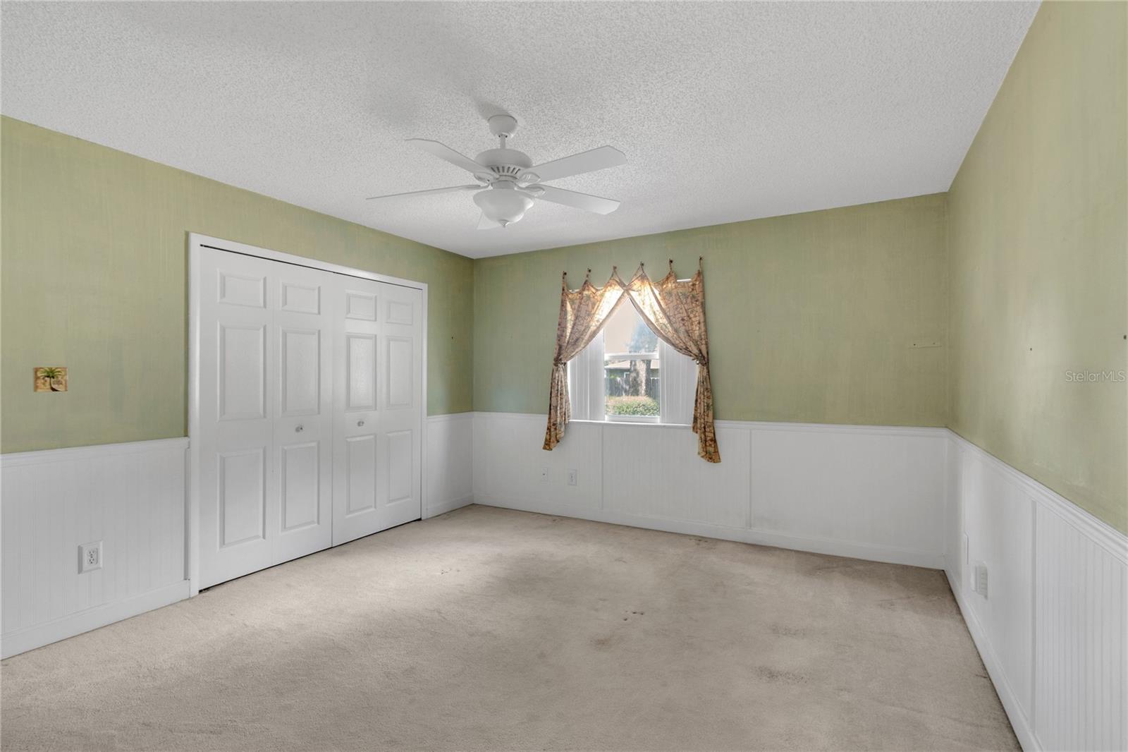 611 Sherwood Oaks Cir Property Photo 9