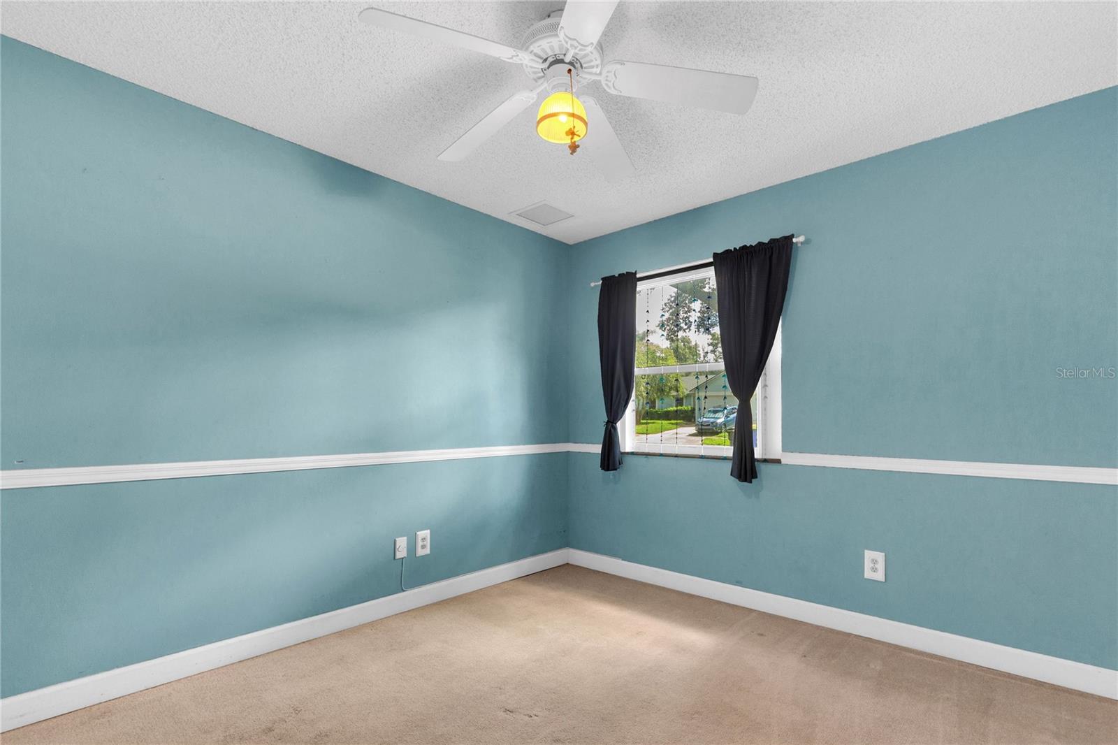 611 Sherwood Oaks Cir Property Photo 12
