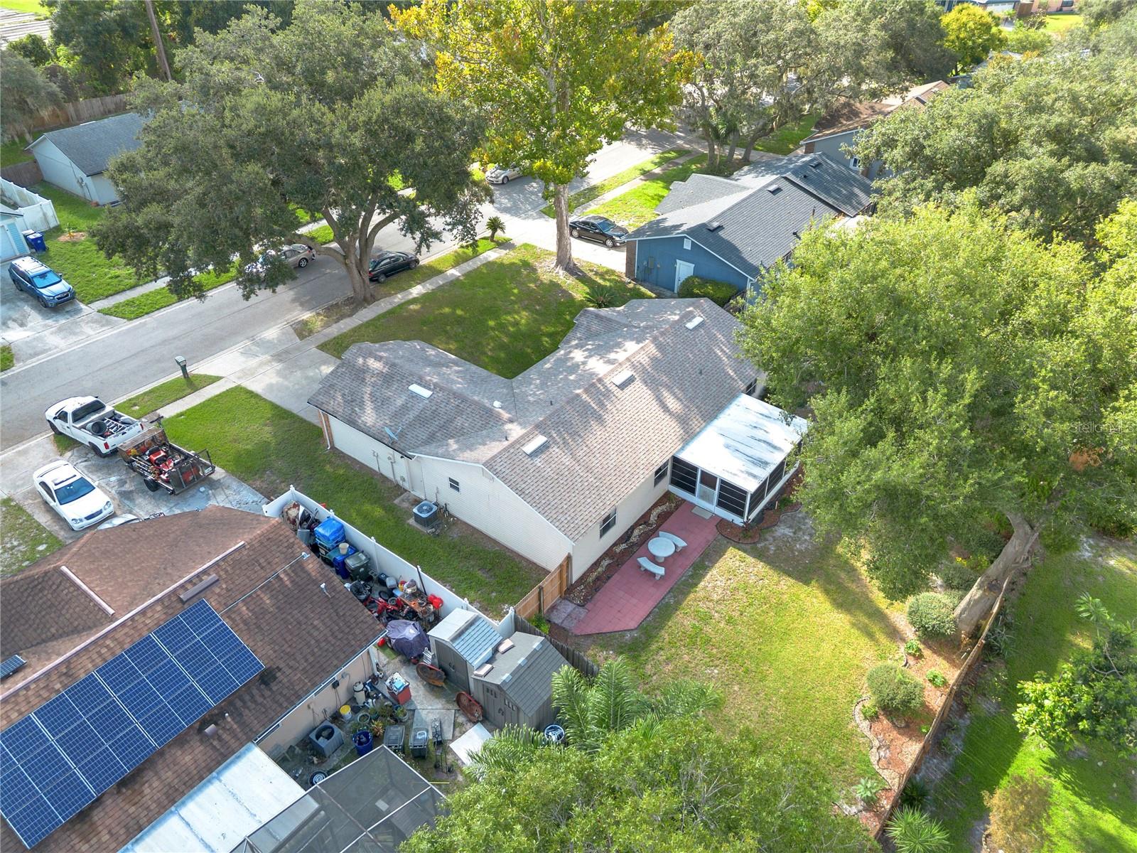 611 Sherwood Oaks Cir Property Photo 21