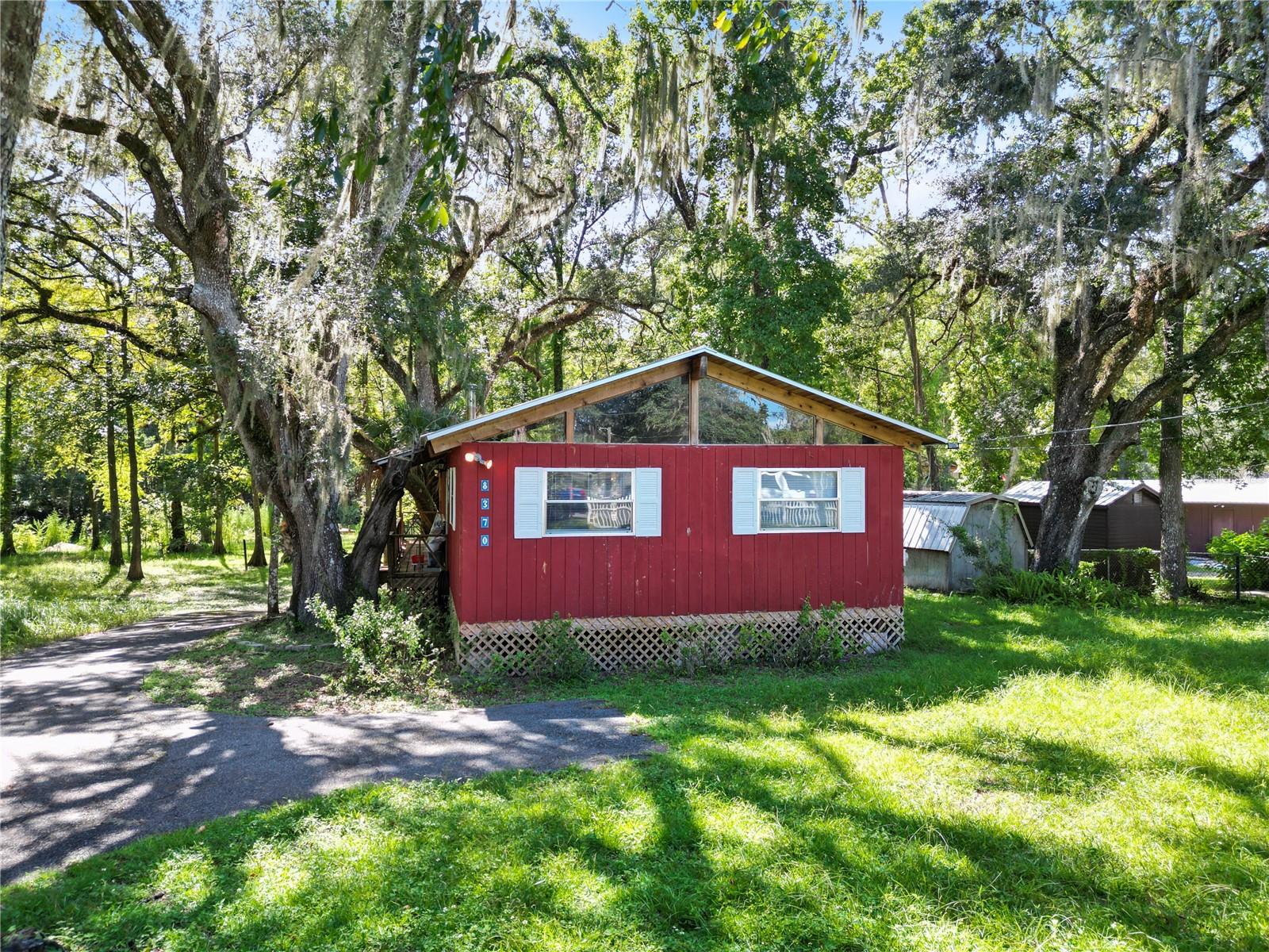 8370 Cr 647 Property Photo 2