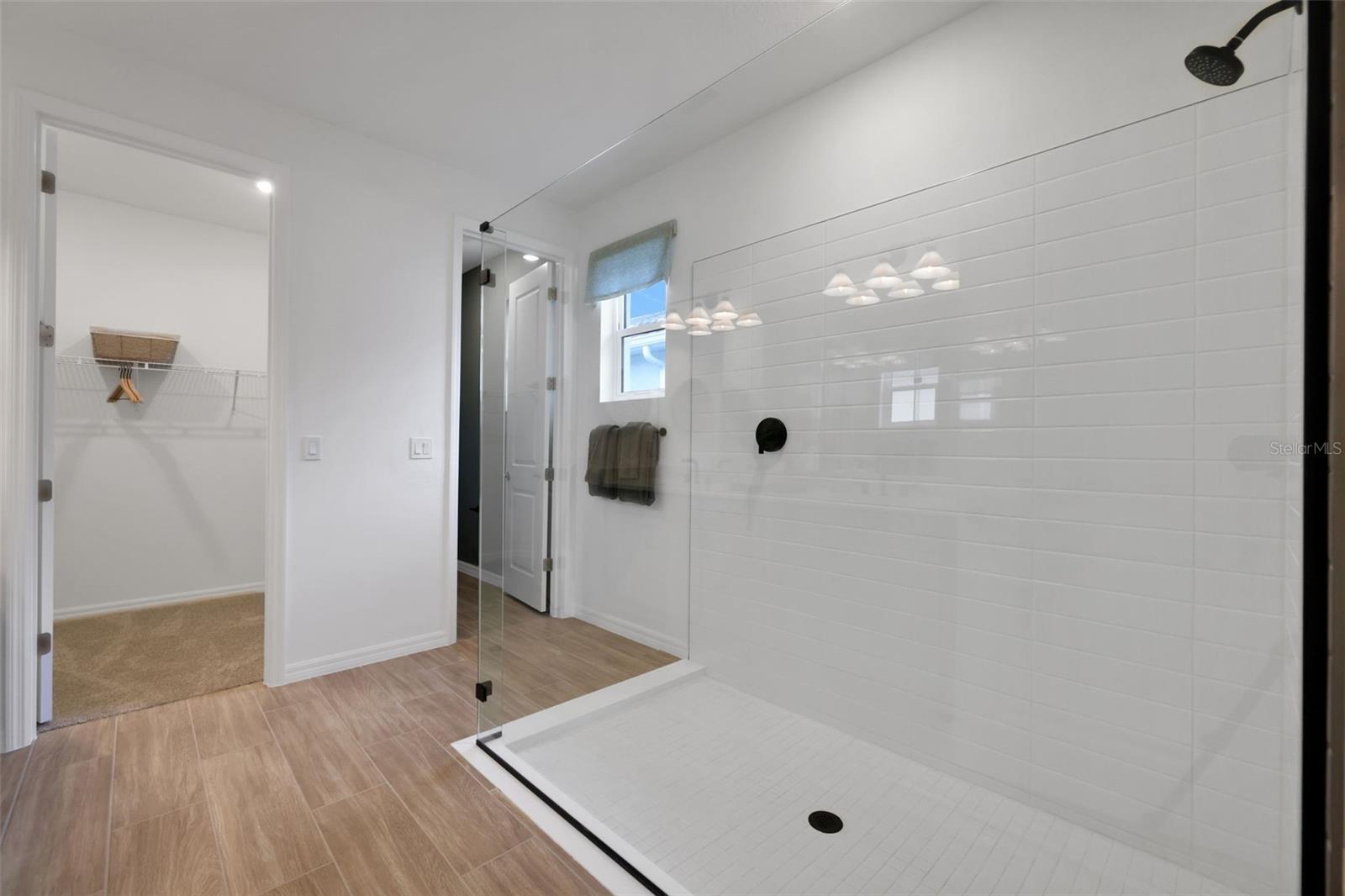17122 River Otter Rd Property Photo 6