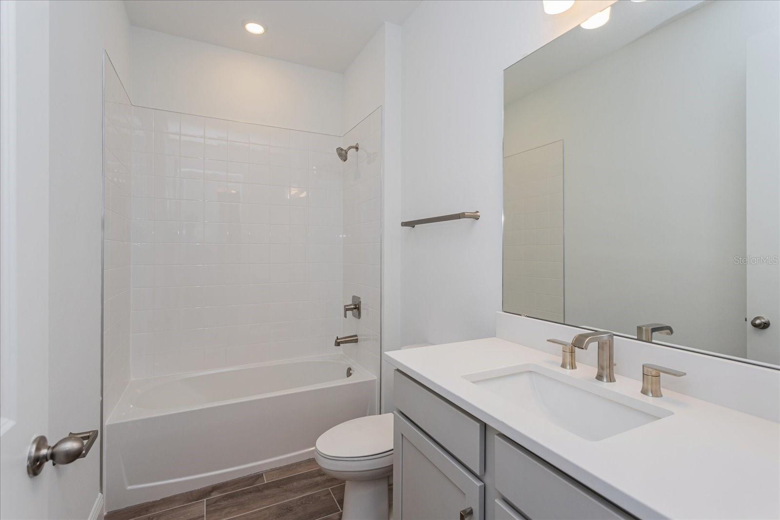 6117 Flowering Cherry Bnd Property Photo 19