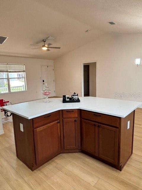 287 Mercer Way Property Photo 4