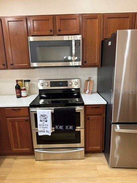 287 Mercer Way Property Photo 7