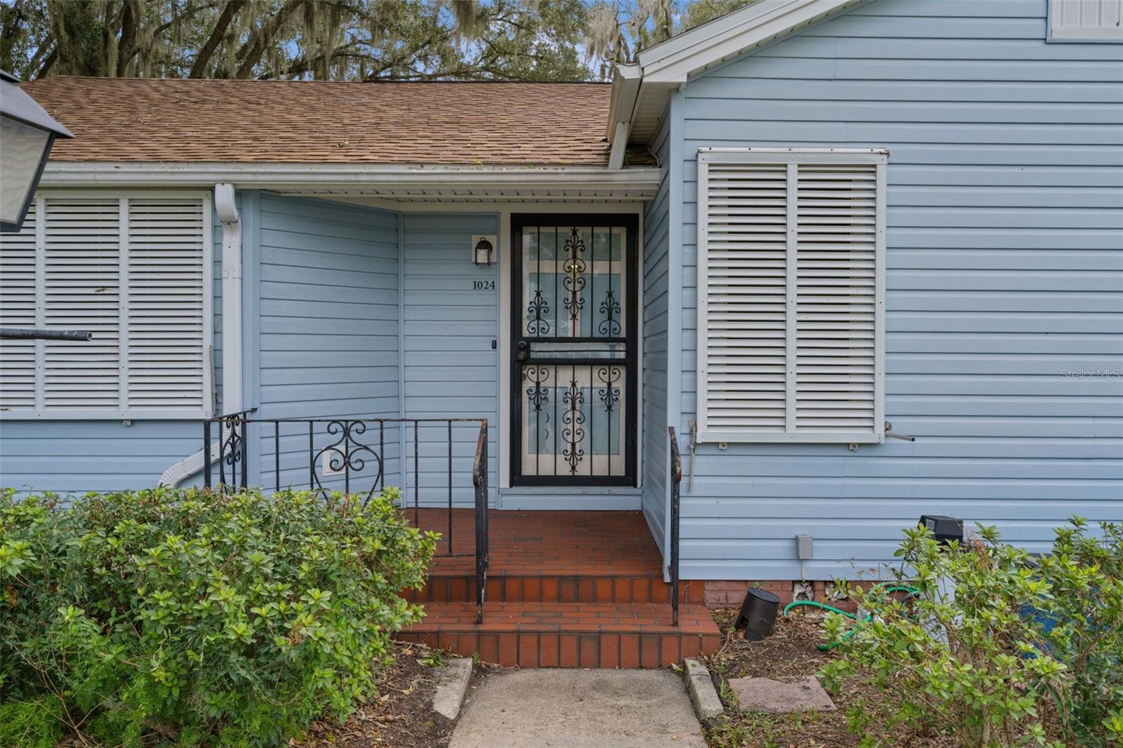 1024 E Orange Ave Property Photo 4