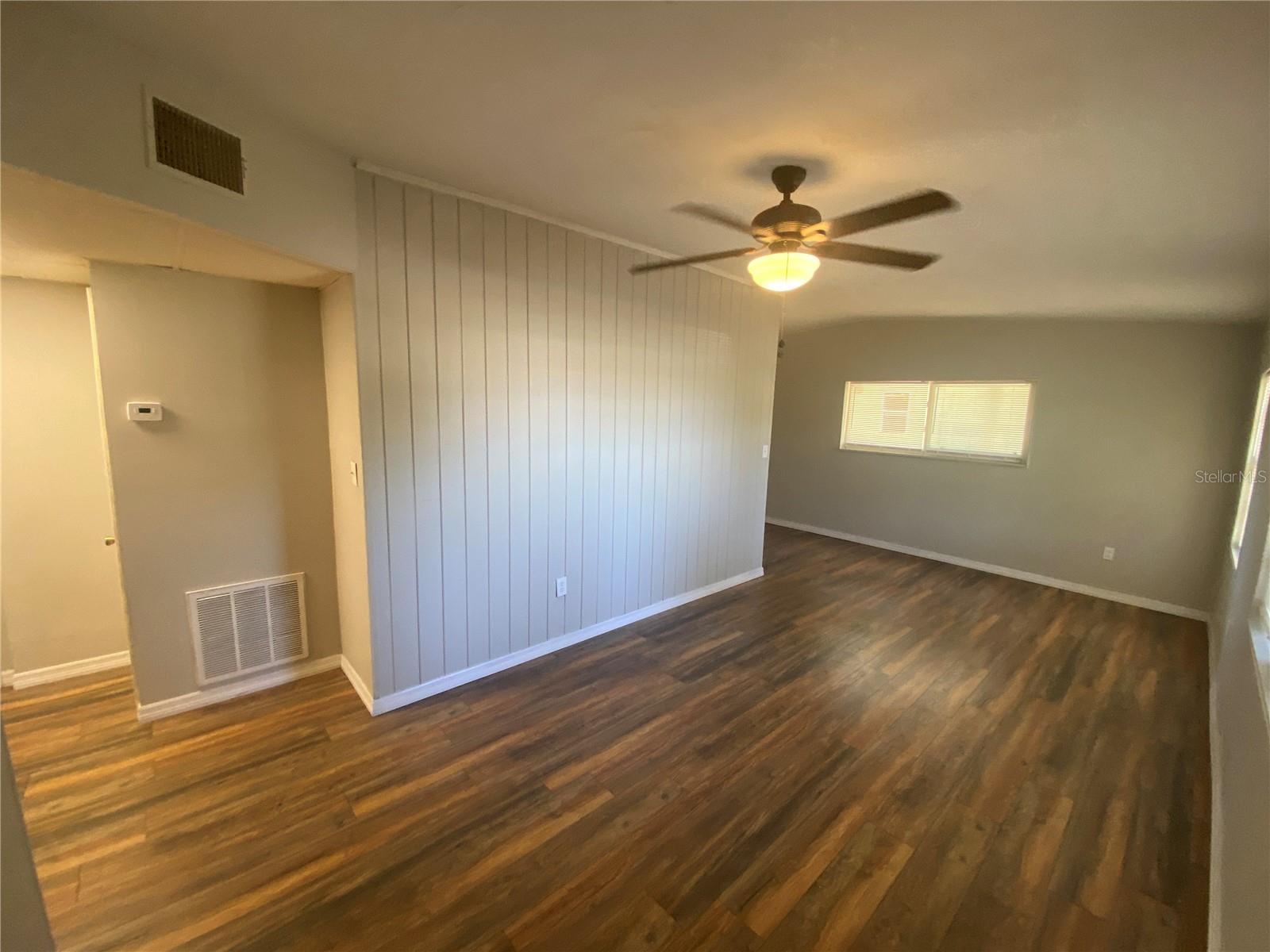 615 Danvers St Property Photo 2