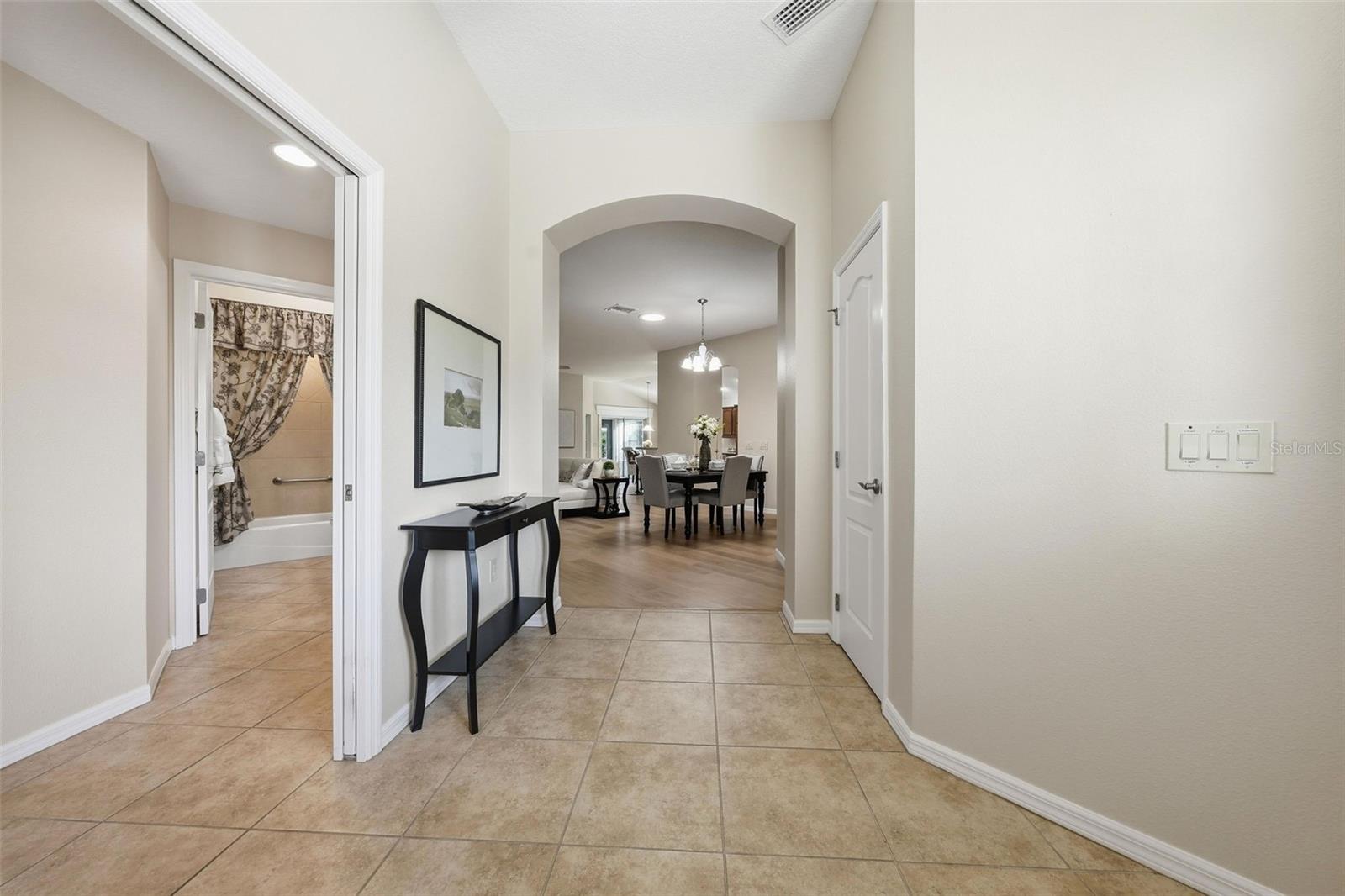 1385 Hackberry Pl Property Photo 4