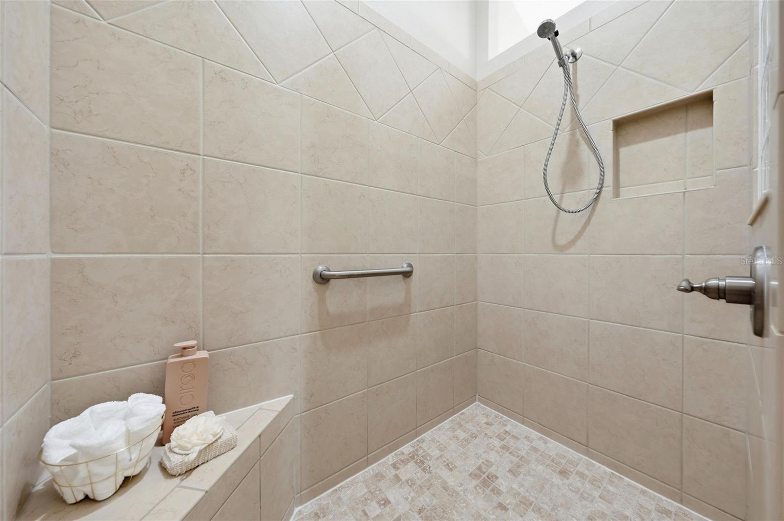 1385 Hackberry Pl Property Photo 19