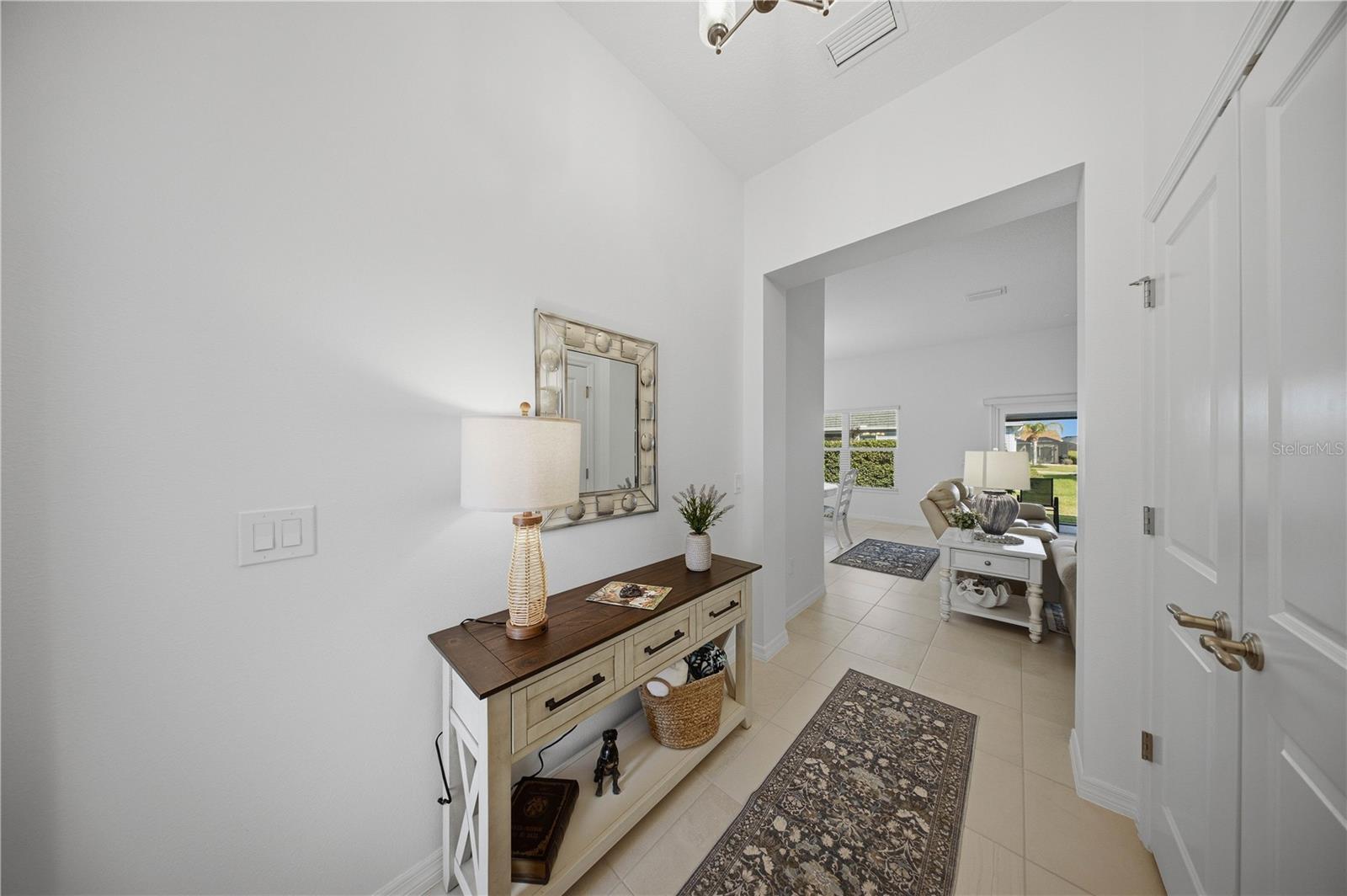2505 Drew Cir Property Photo 5