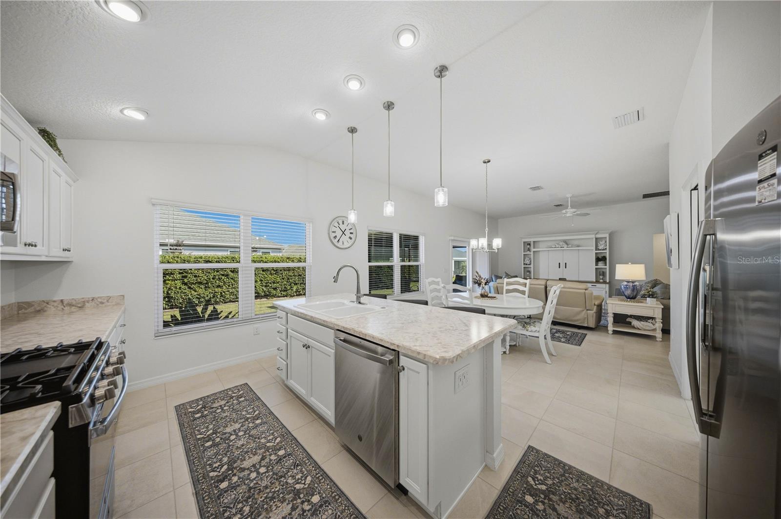 2505 Drew Cir Property Photo 13