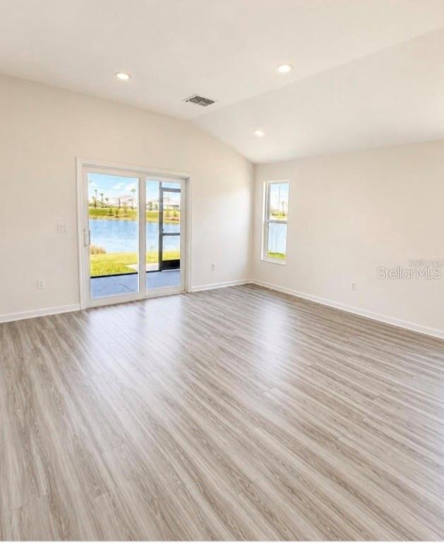 2440 Bowling Ter Property Photo 5
